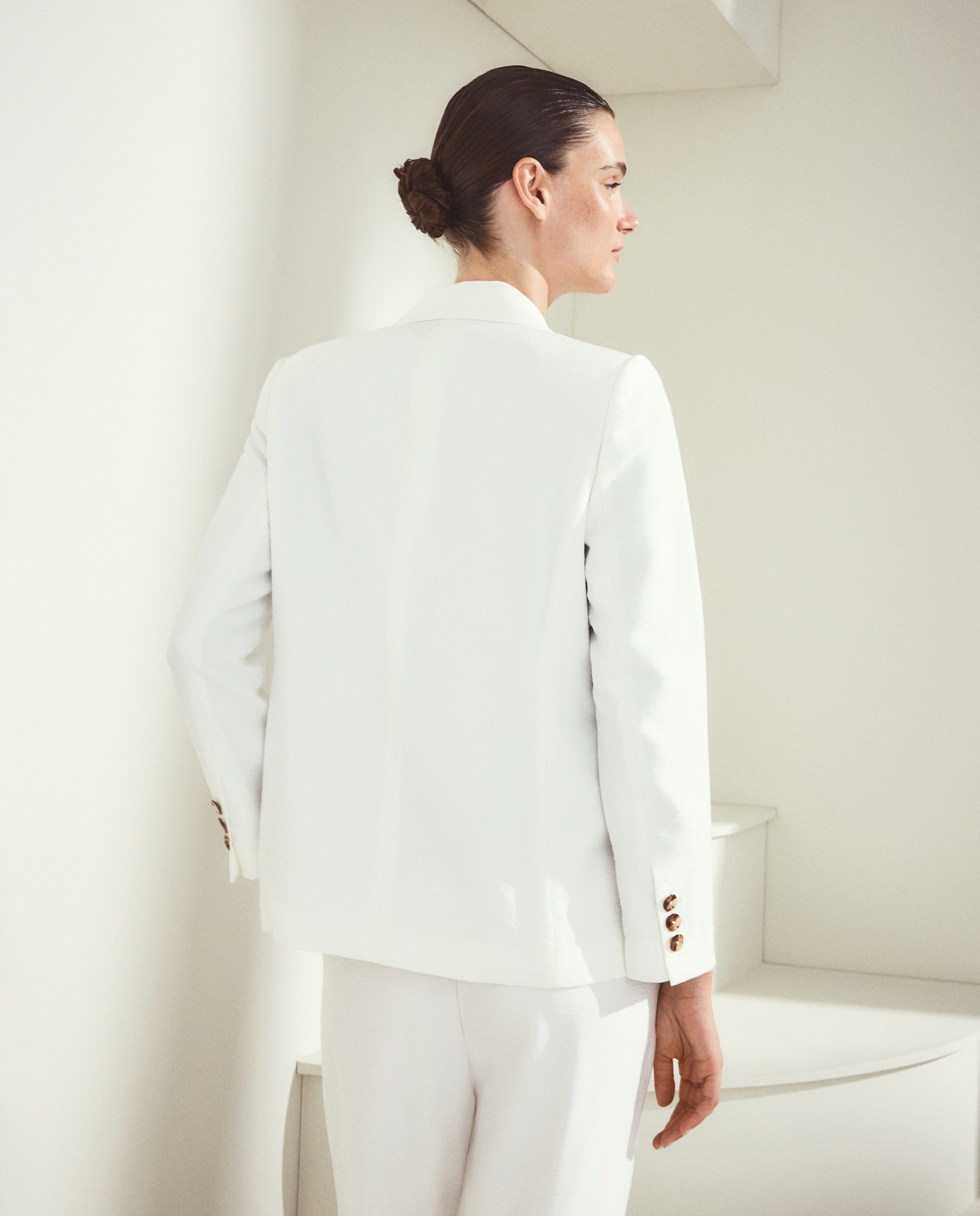 Blazer de mujer lisa tumbleada crinkle - Woman El Corte Inglés - 120 Crudo 120 Crudo-3