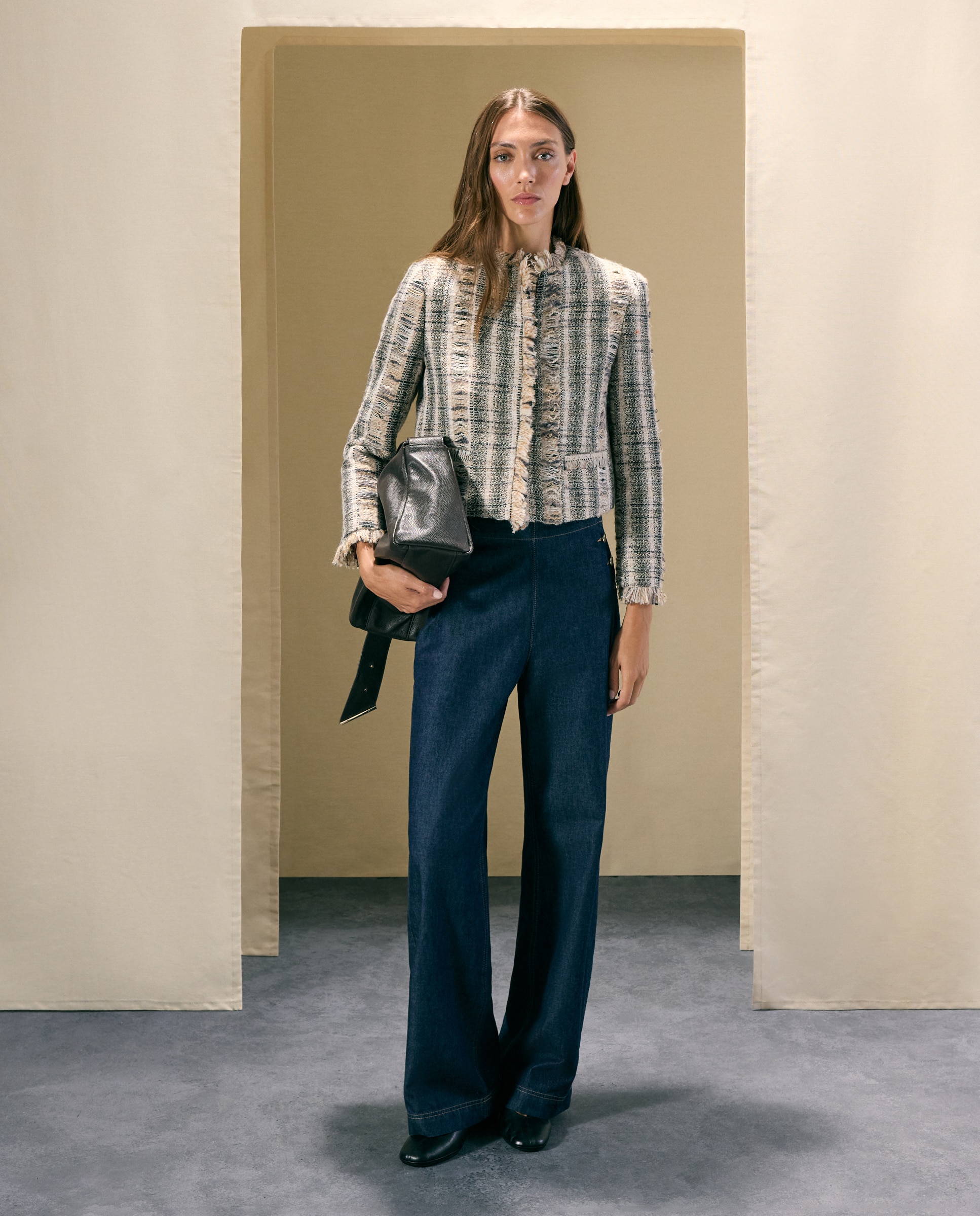 Blazer Chanel Curto com Franjas 120 Cru-2