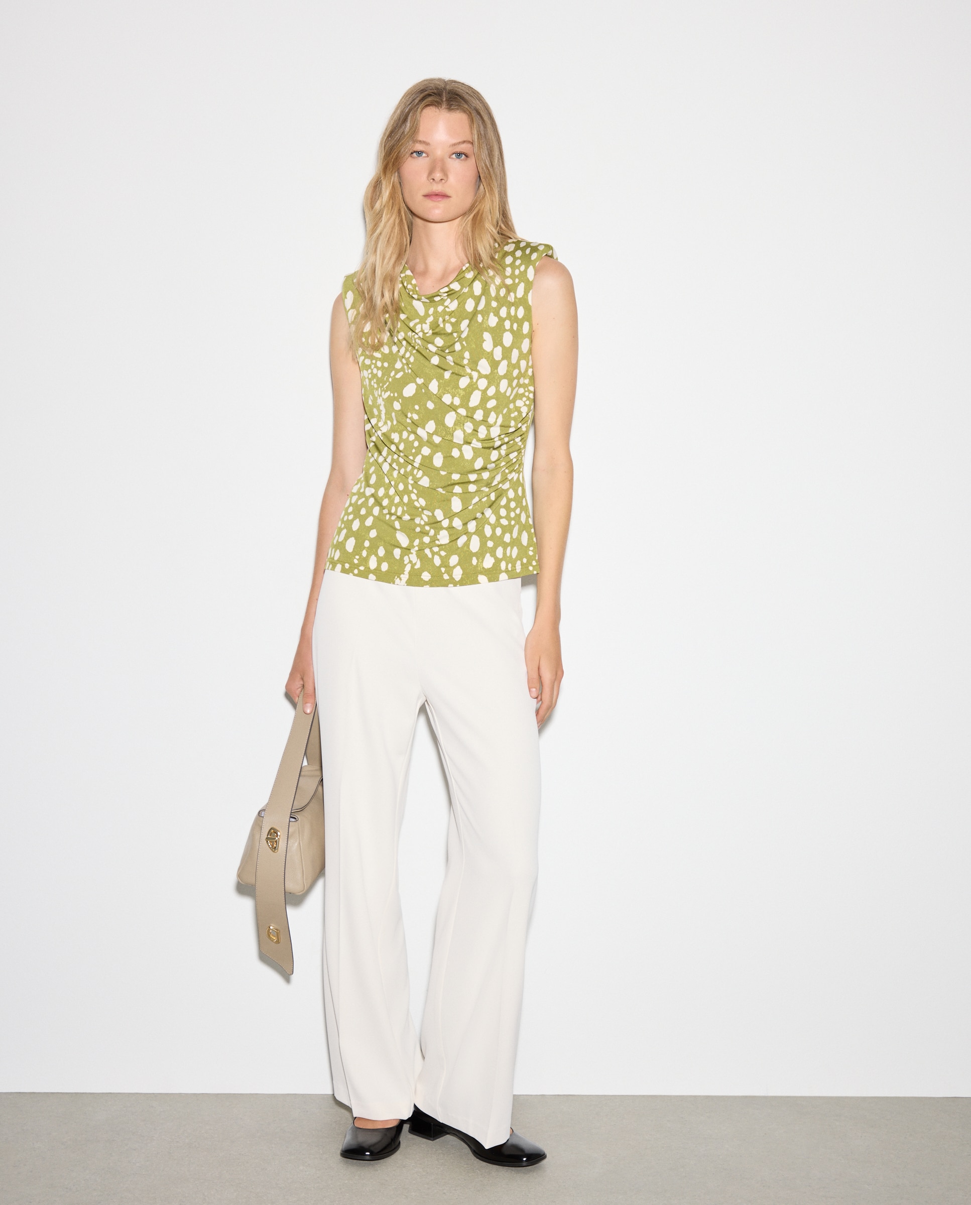 T-shirt Drapeada Verde-2