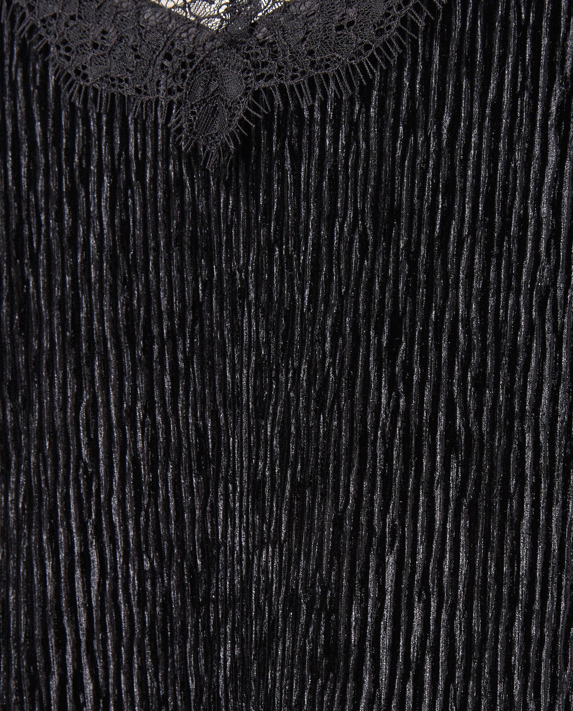 T-shirt de Alças de Veludo Preto-6