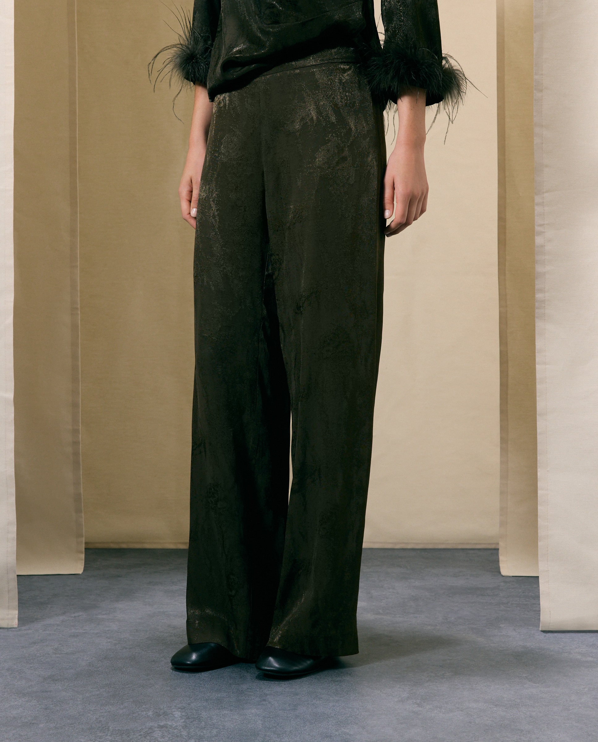 Pantalón de mujer jacquard - Woman El Corte Inglés - Verde Verde-2