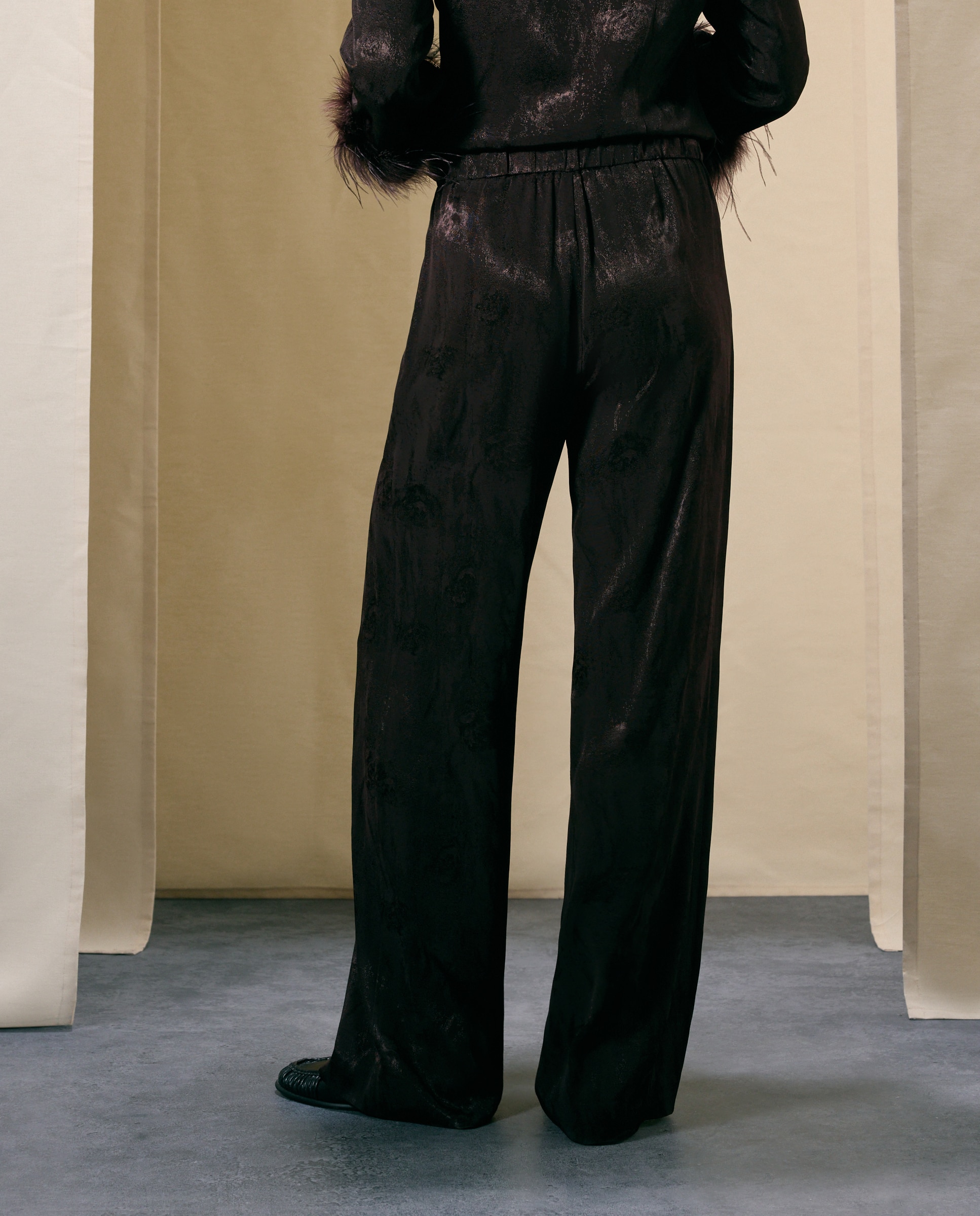 Pantalón de mujer jacquard - Woman El Corte Inglés - Burdeos Burdeos-3