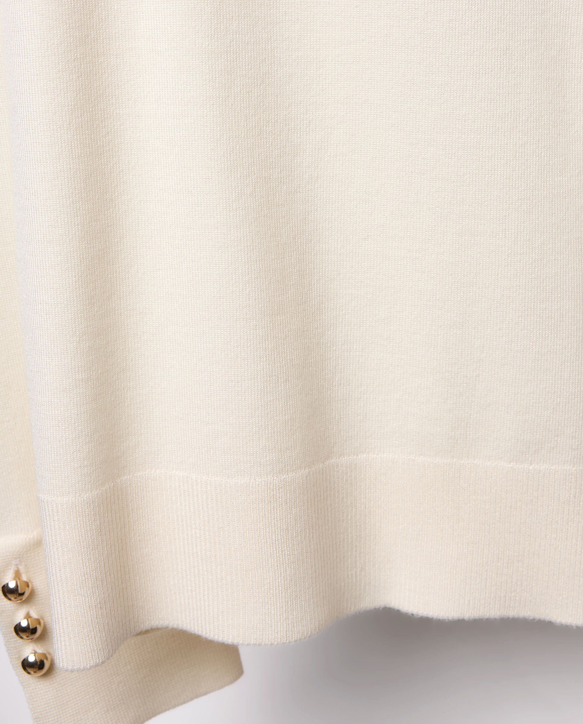 Camisola de Malha com Decote Redondo e Botões Grandes 120 Cru-6
