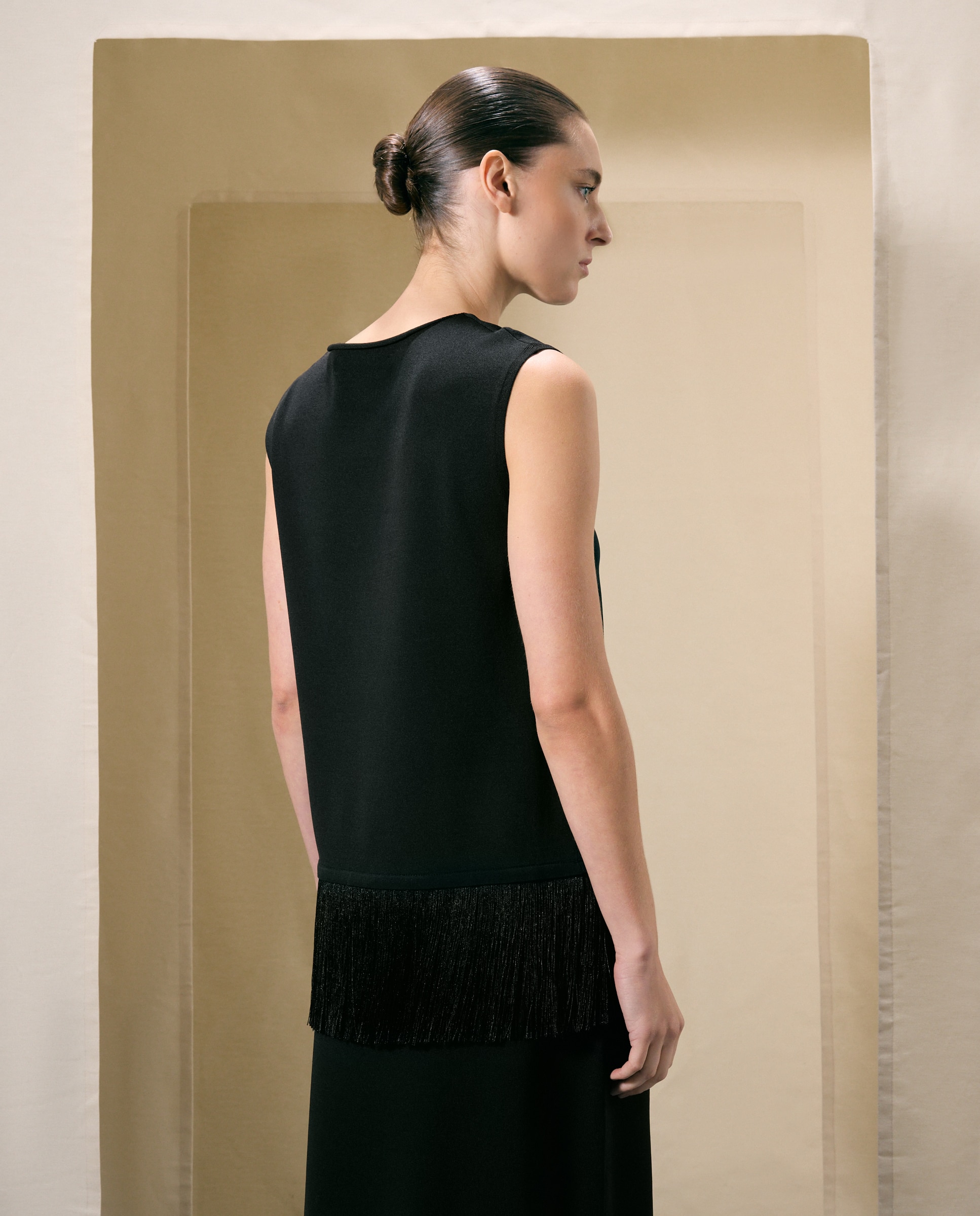 Jersey largo de mujer sin mangas y con flecos - Woman El Corte Inglés - 820 Gris medio 820 Gris medio-3