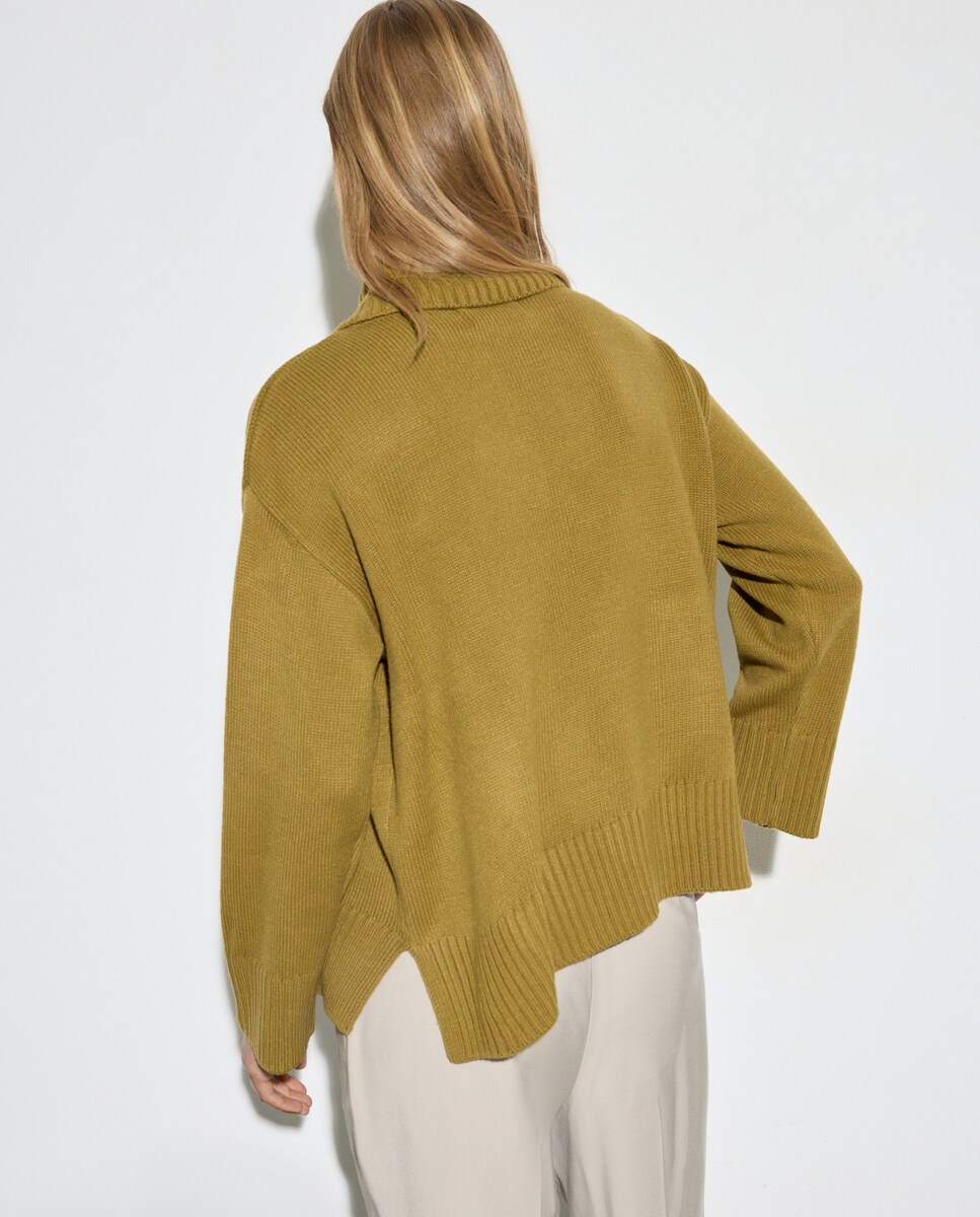 Camisola de Malha Grossa com Gola Cisne 560 Azeitona-3
