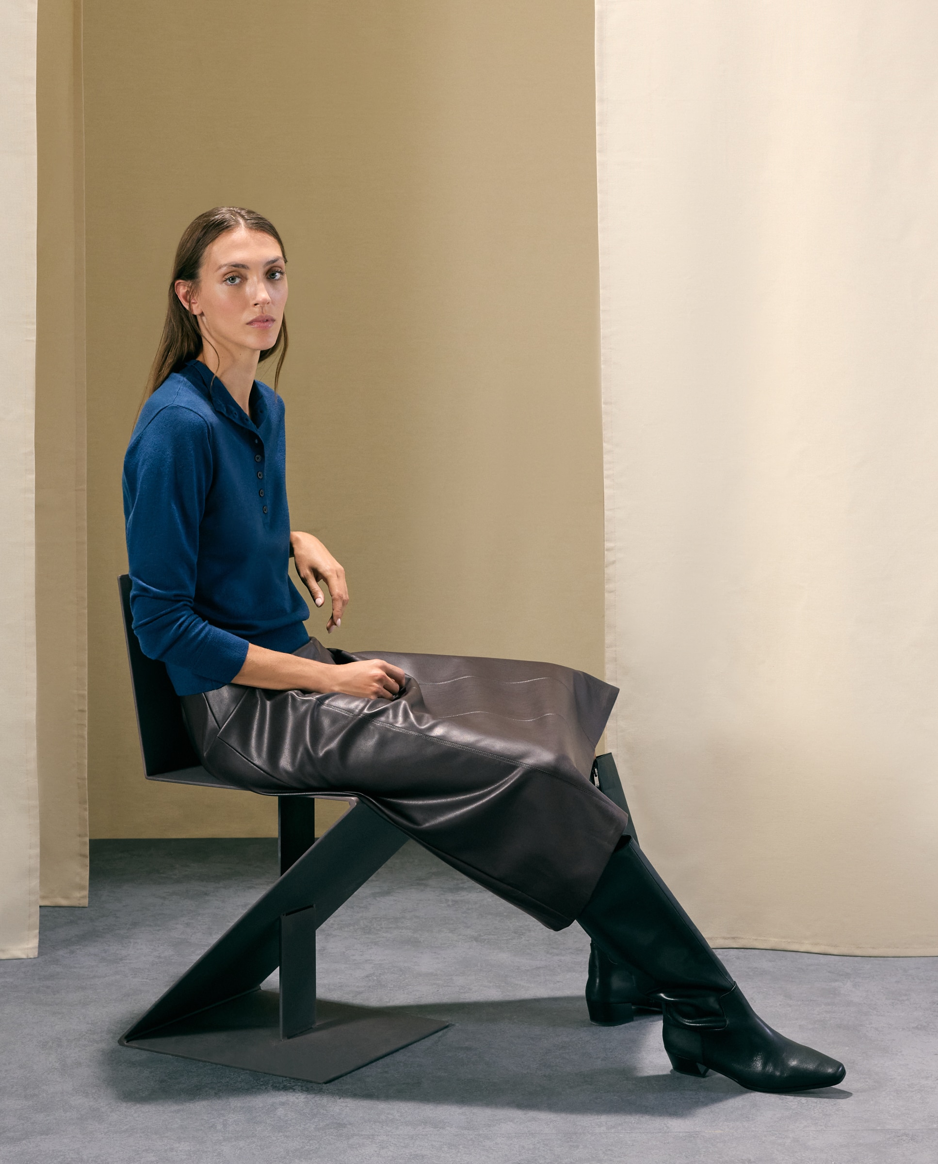 Chaqueta de punto de mujer con cuello chimenea - Woman El Corte Inglés - Azul marino Azul marino-2