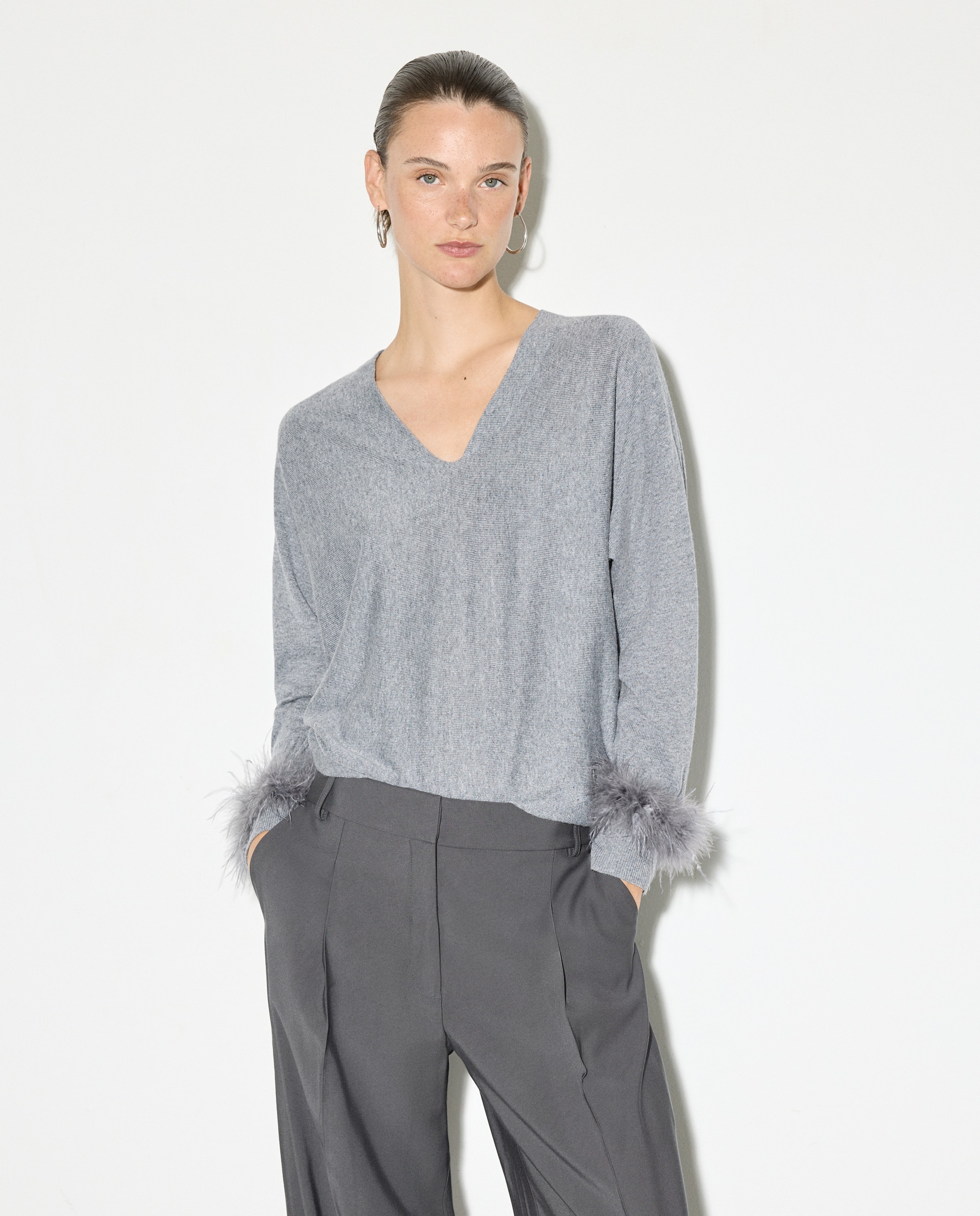 Camisola de Malha Lisa com Decote em Bico 530 Verde Escuro-2