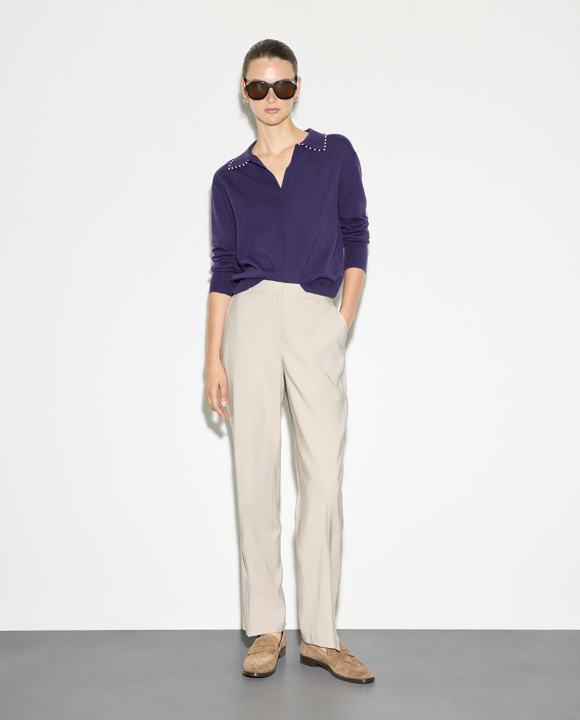 Camisola de Malha Estilo Polo com Botões de Pérolas Preto-2