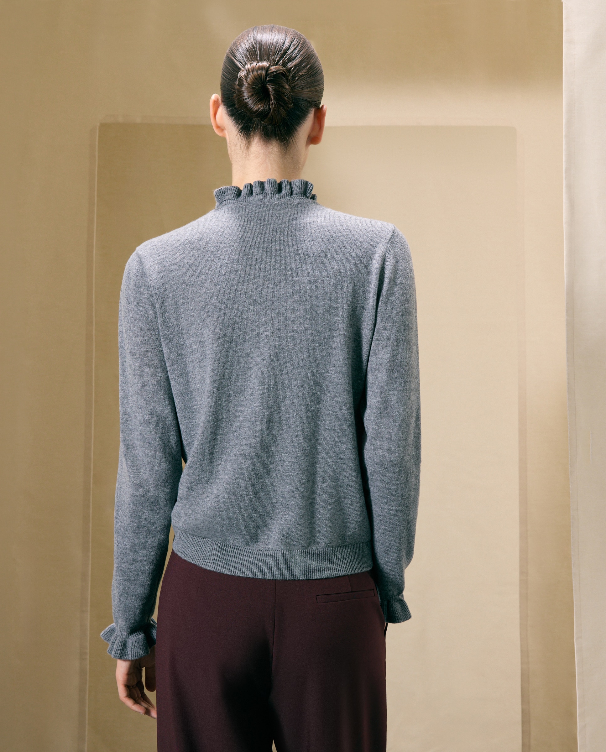 Jersey de mujer con cuello caja y volantes - Woman El Corte Inglés - 820 Gris medio 820 Gris medio-3