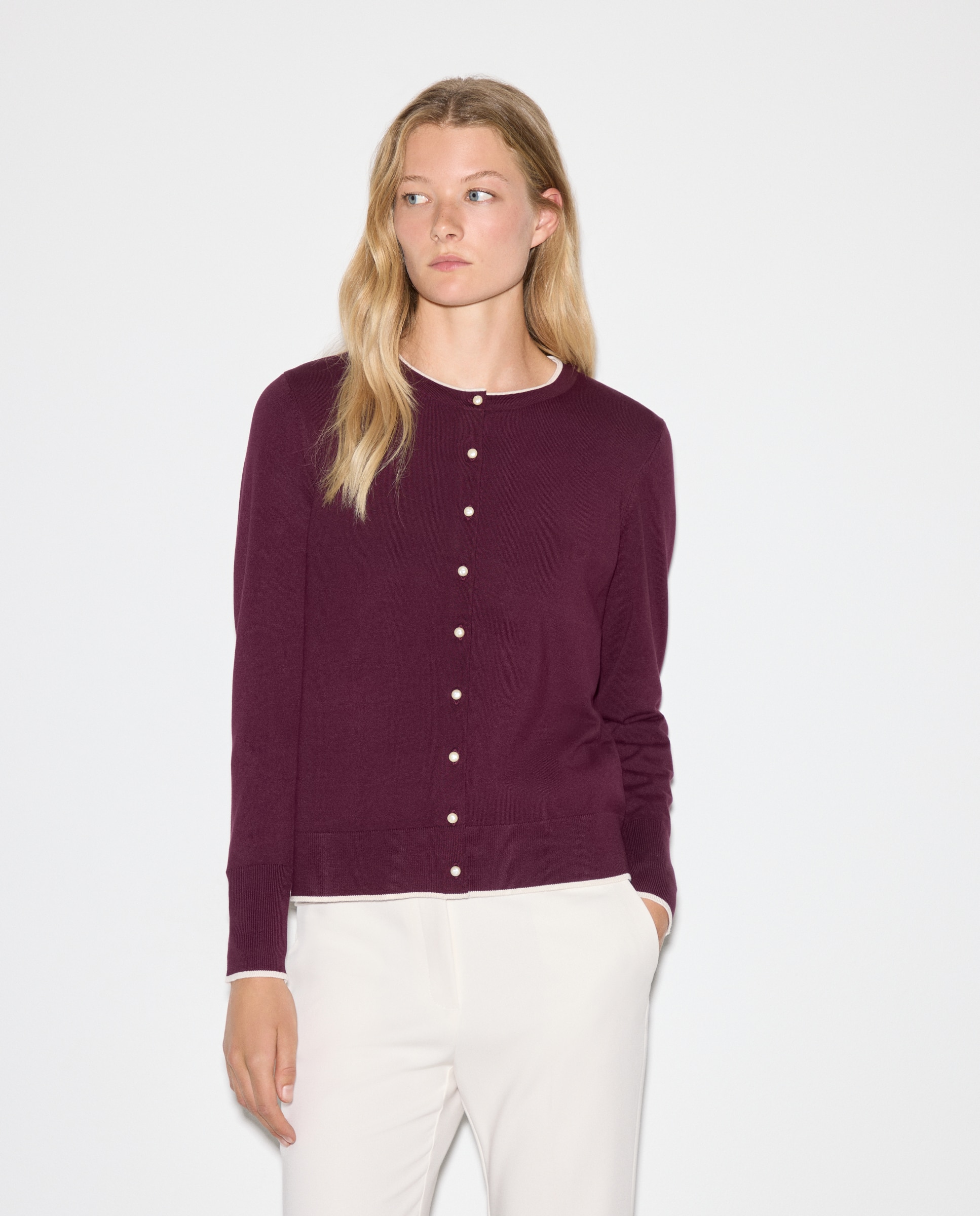 Casaco com Vivos e Botão de Pérola 291 Beringela-1