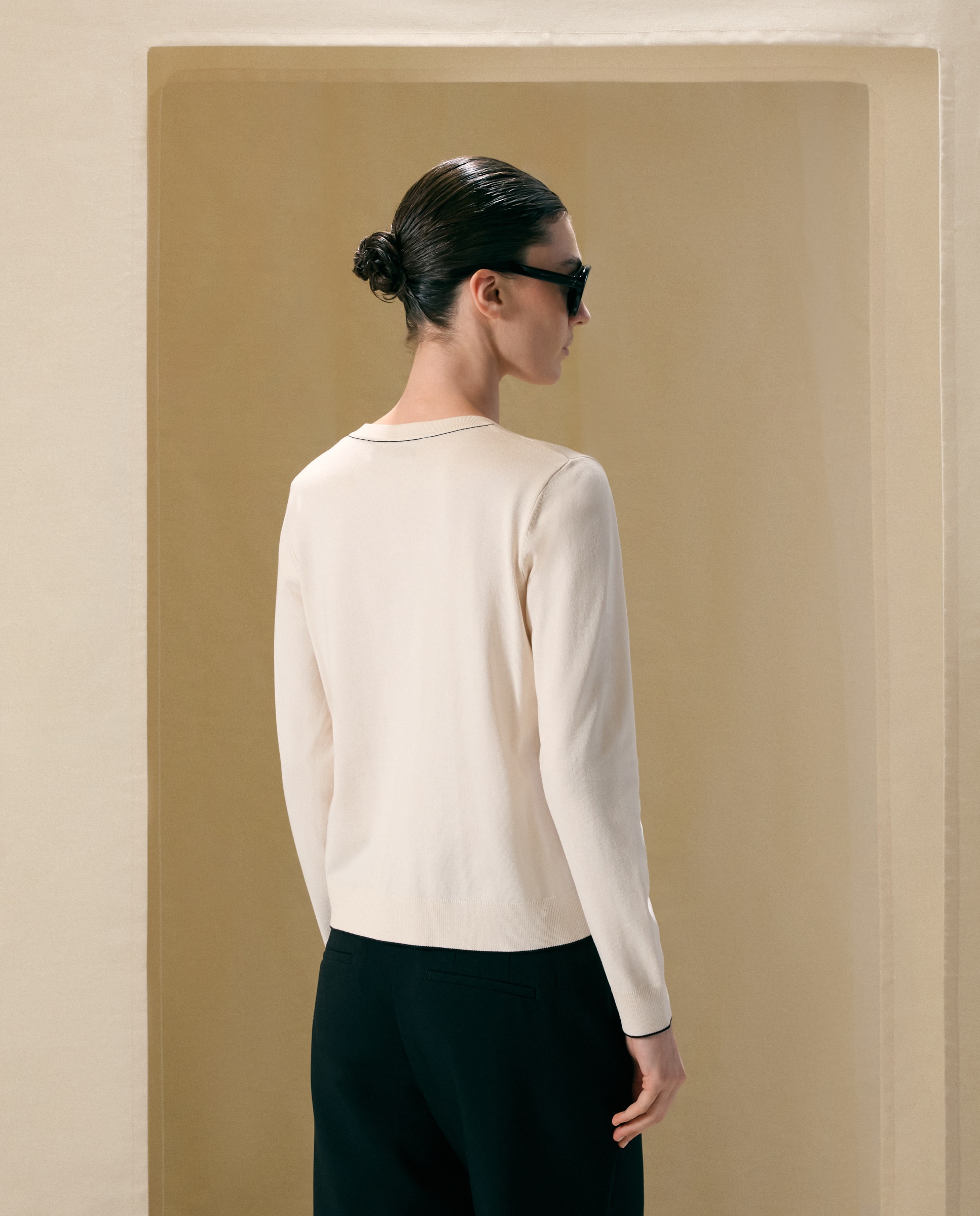 Chaqueta cuello caja con vivo y botón lacado de mujer - Woman El Corte Inglés - 120 Crudo 120 Crudo-3