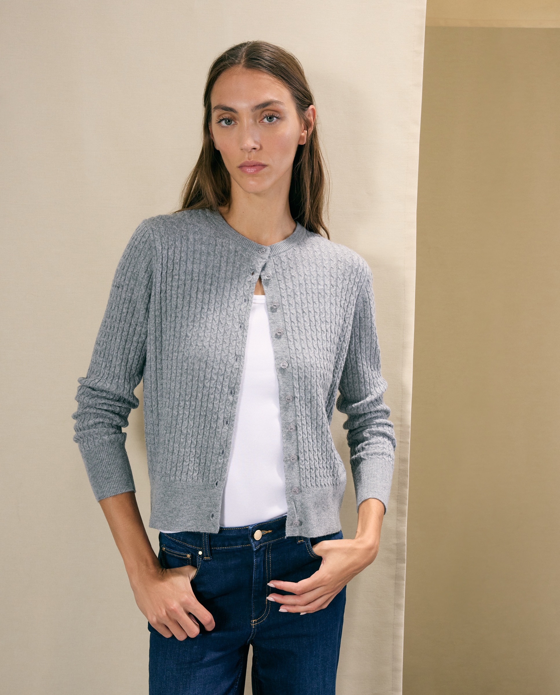 Chaqueta de punto de mujer con ochos y cuello caja - Woman El Corte Inglés - 820 Gris medio 820 Gris medio-2