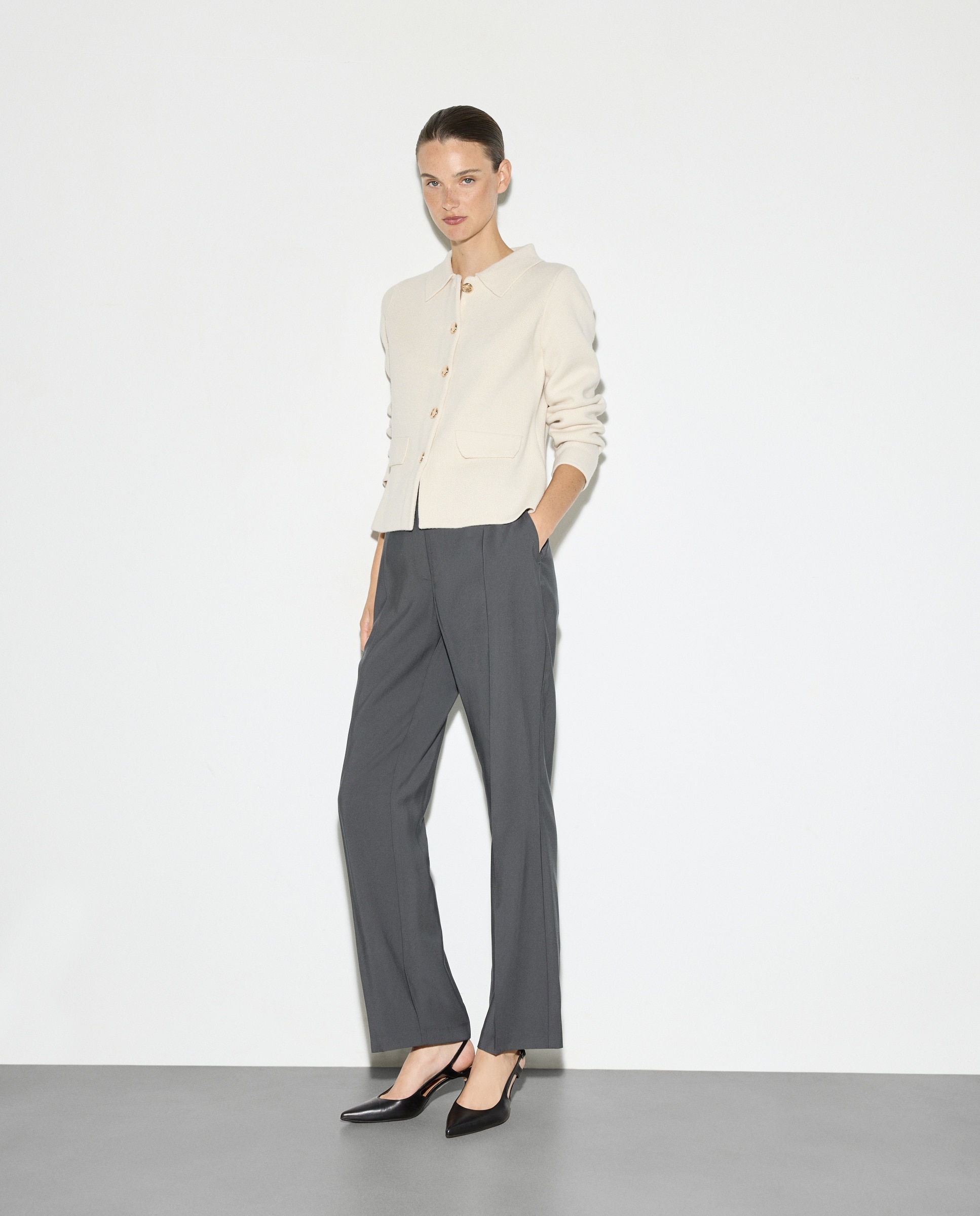 Casaco Cintado com Colarinho de Polo Cru-2