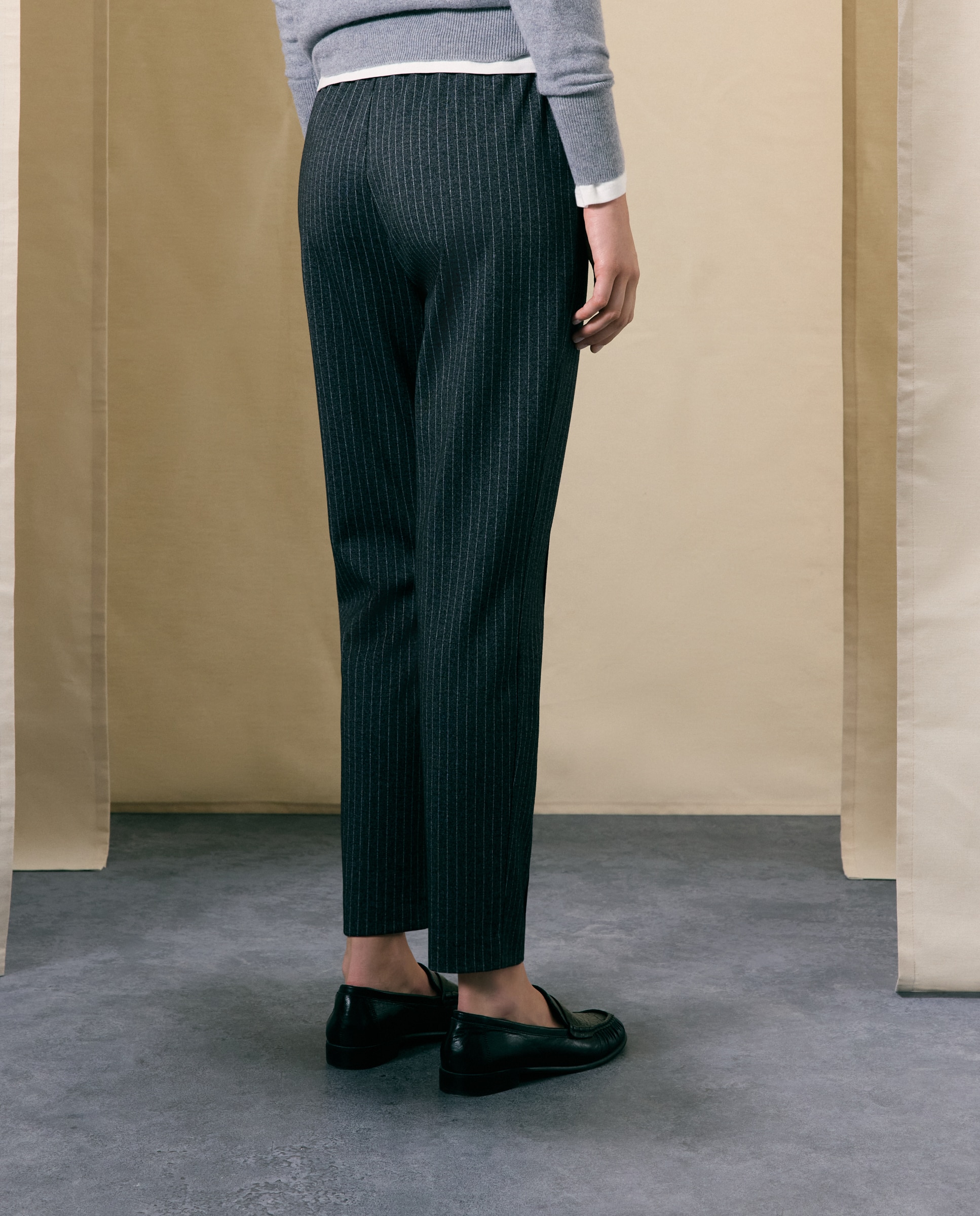 Pantalón de pitillo liso de mujer - Woman El Corte Inglés - 820 Gris medio 820 Gris medio-3