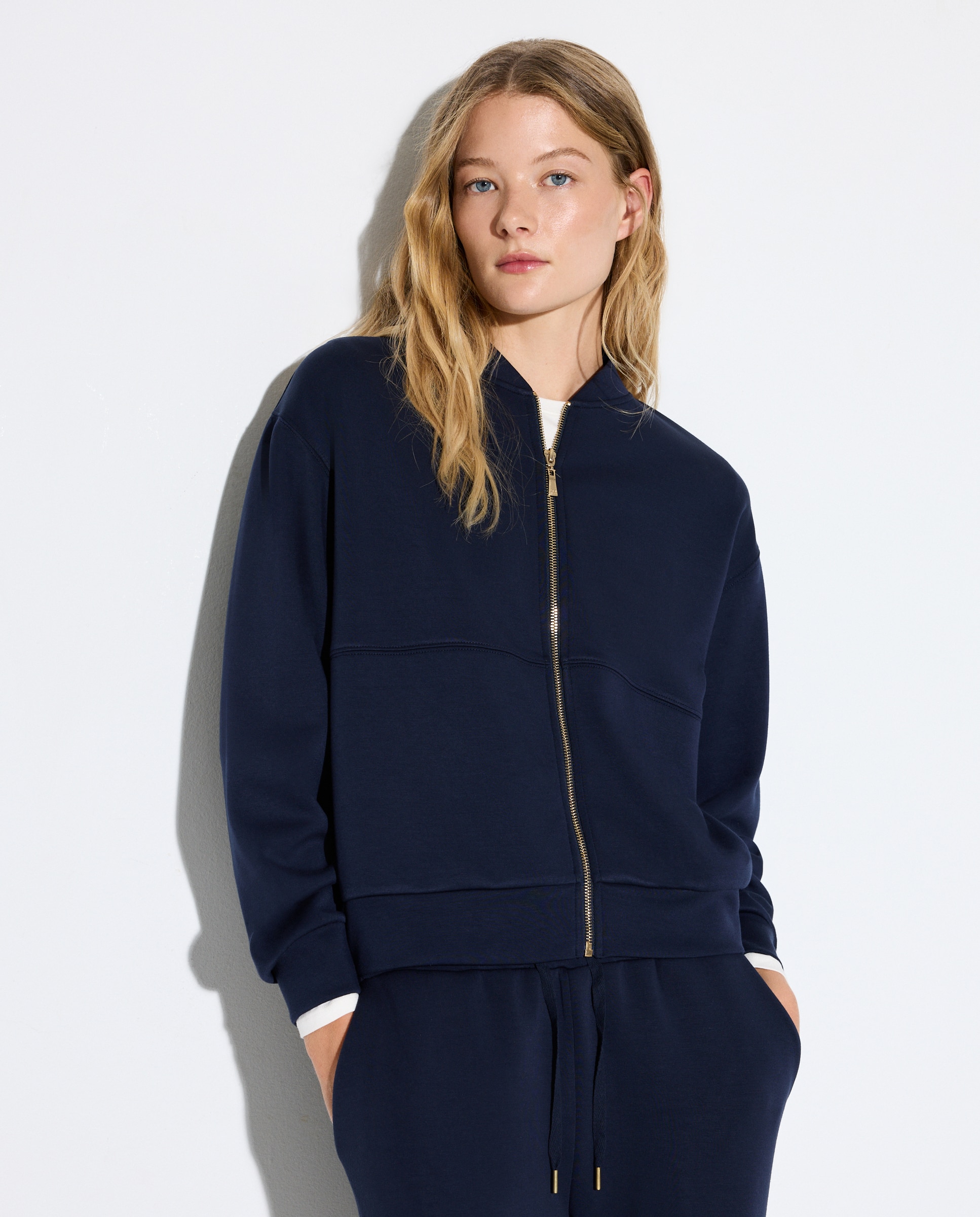 Woman El Corte Inglés - Sudadera de mujer bomber abierta cupro.