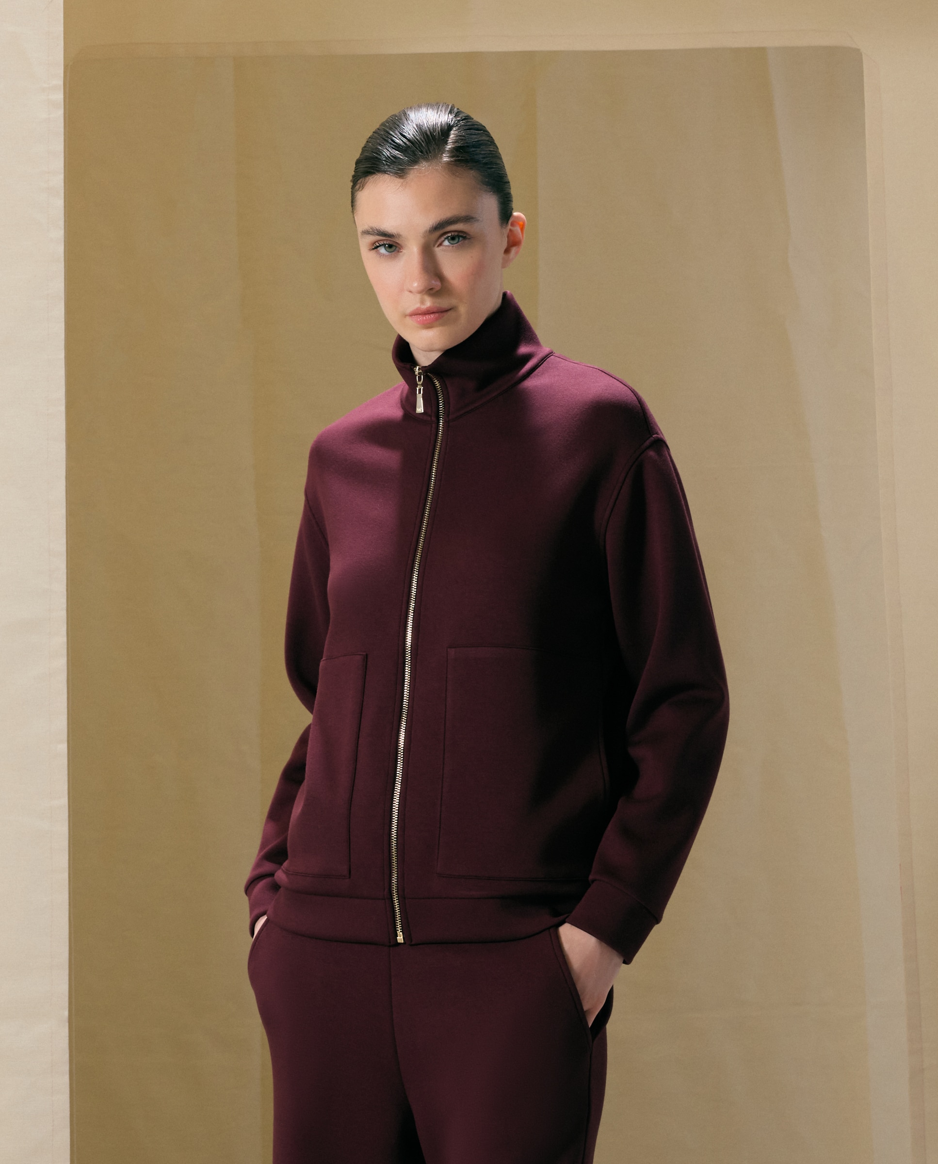 Imagem 0 de Sweatshirt em Cupro com Fecho de Correr