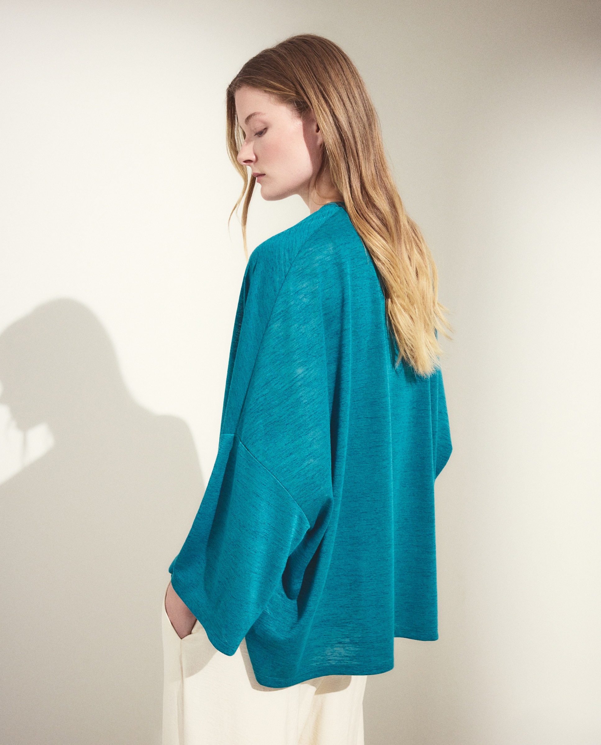 Casaco Tipo Kimono Liso 450 Turquesa-3