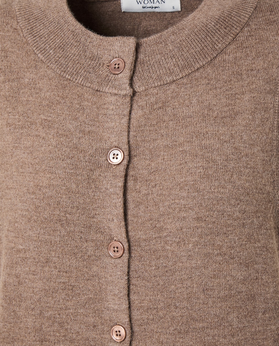 Colete Curto Abotoado Visom-Escuro-5