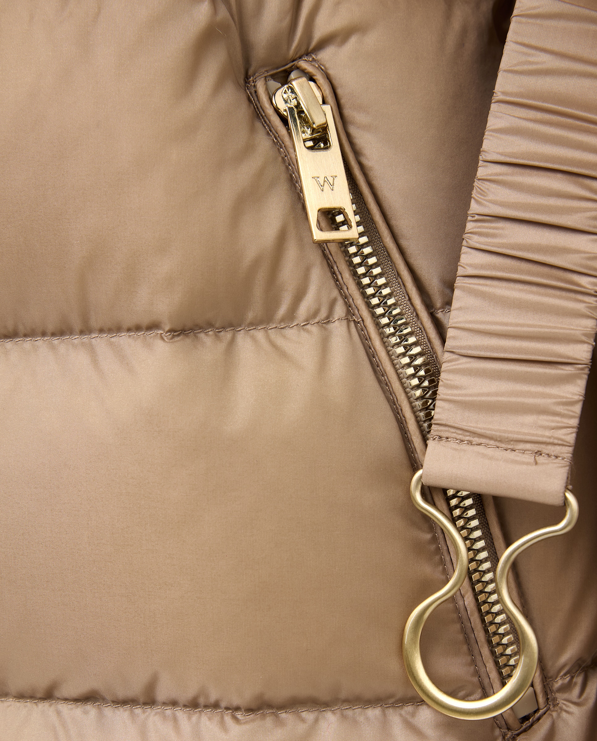 Blusão acolchoado curto liso de mulher Bege-6