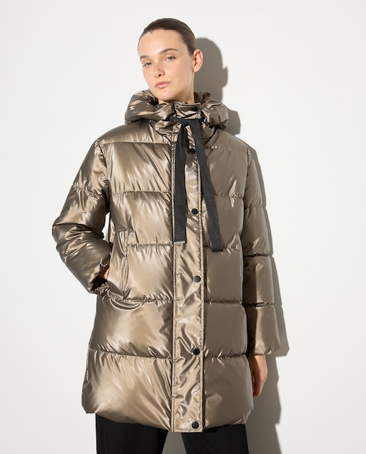 Imagen 0 de Abrigo largo liso de mujer