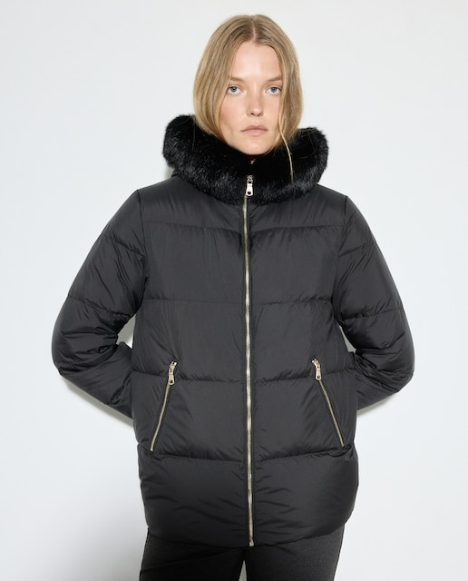 Imagen 0 de Plumífero corto liso de mujer