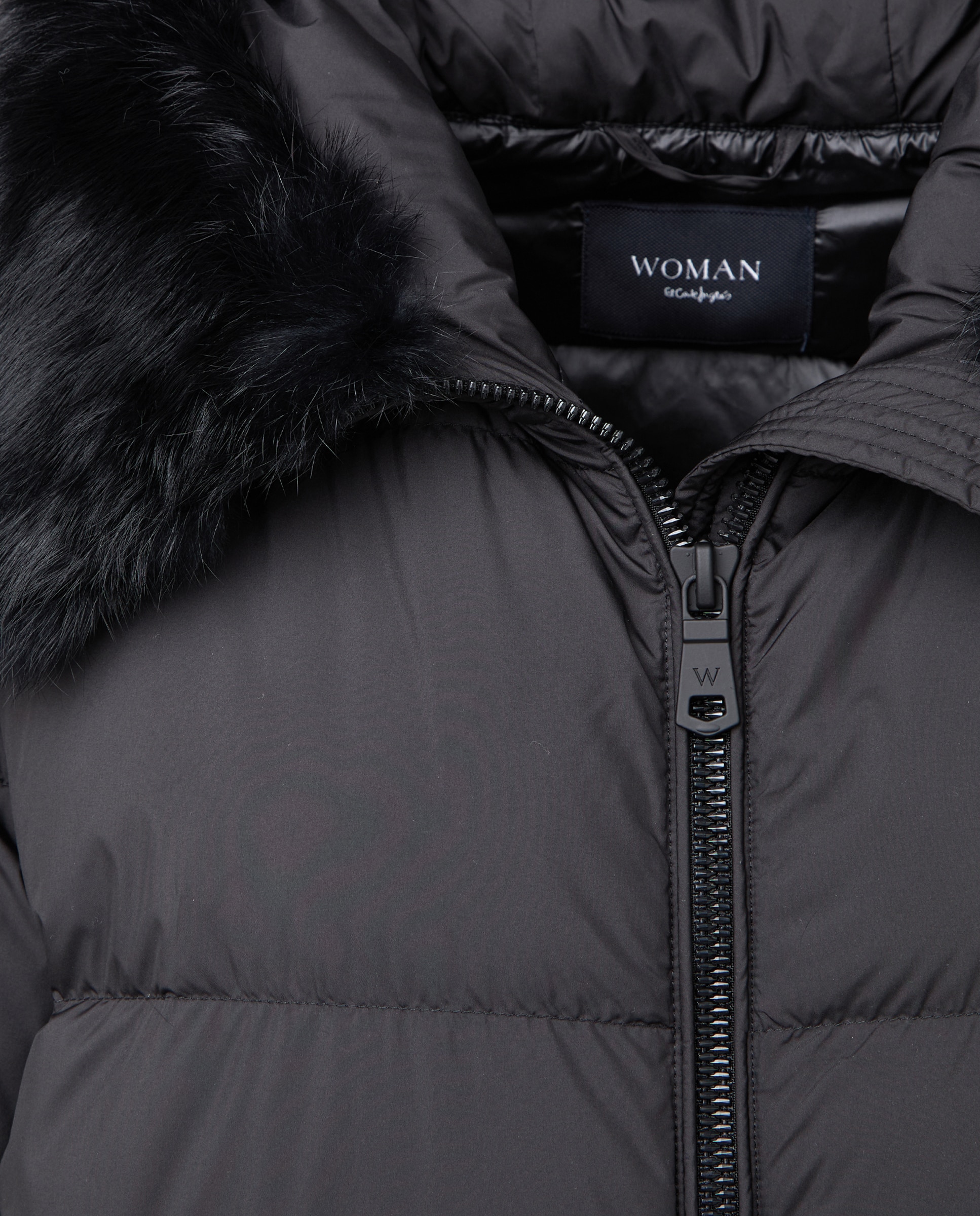 Blusão Acolchoado Comprido Liso Preto-6