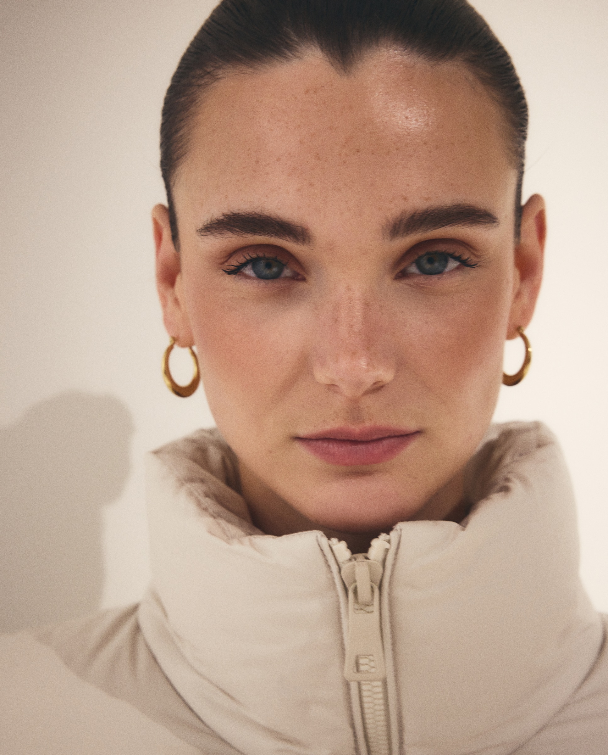 Plumífero liso corto de mujer - Woman El Corte Inglés - Beige Beige-3