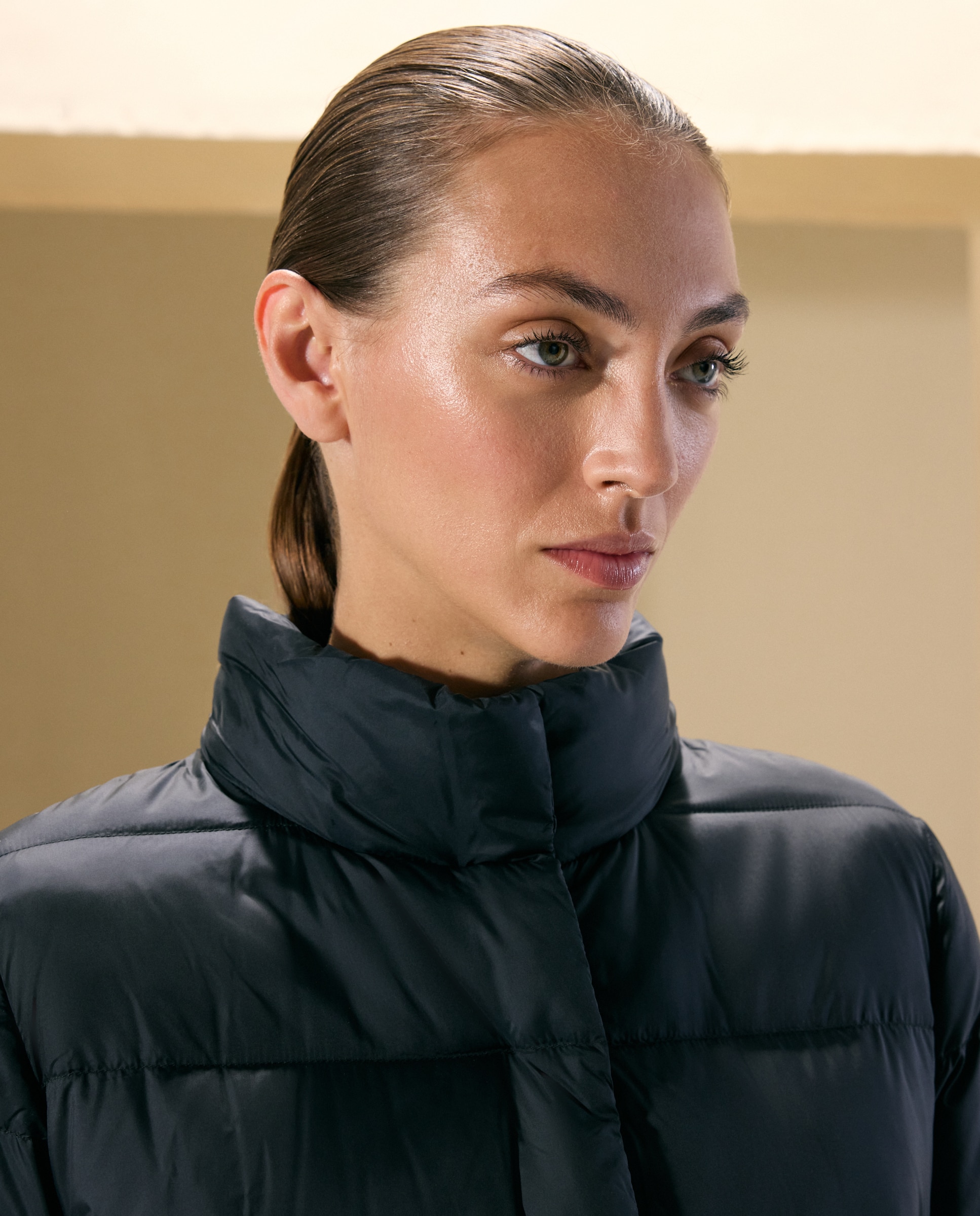 Parka larga ultraligera de mujer - Woman El Corte Inglés - Negro Negro-3