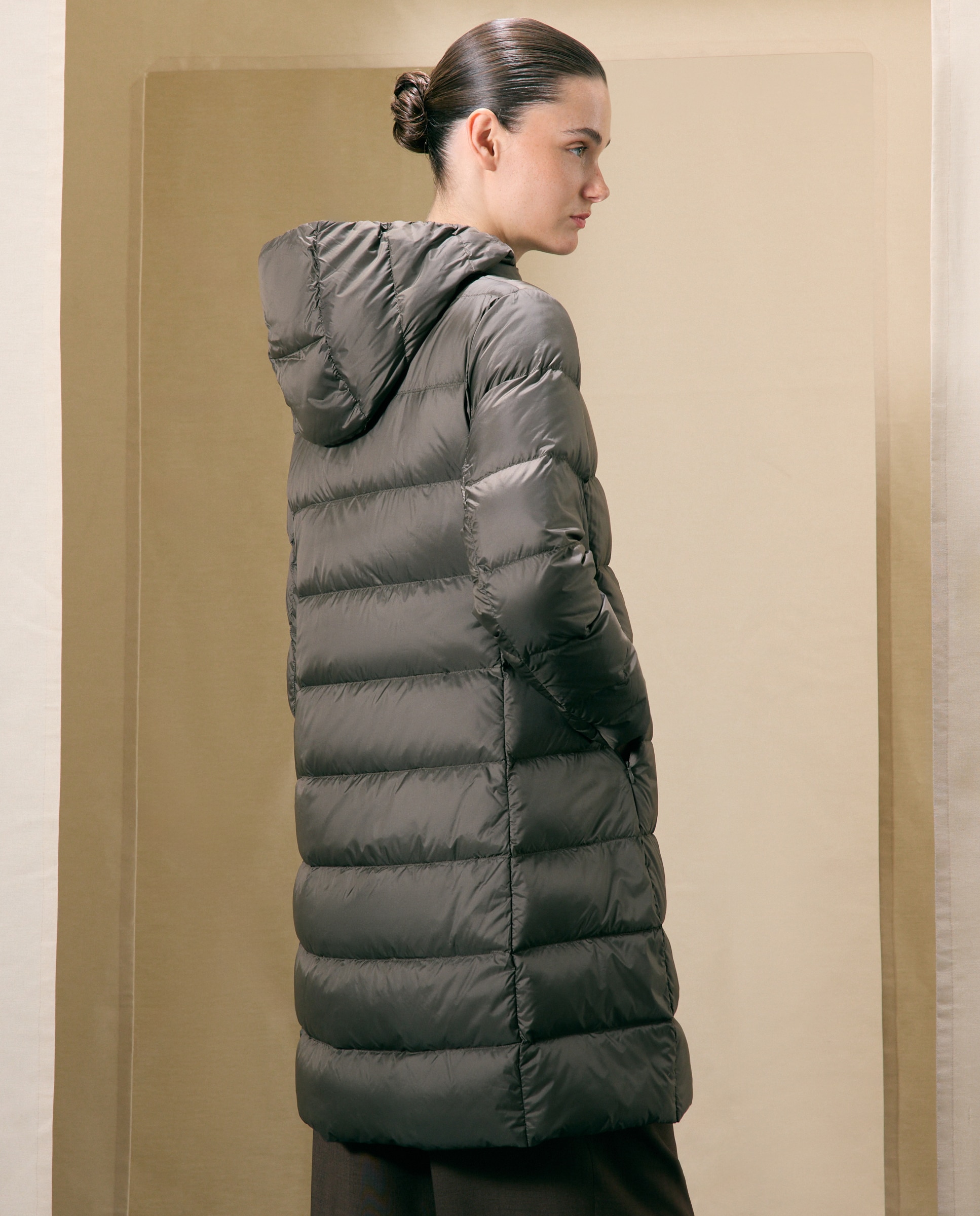 Parka larga ultraligera de mujer - Woman El Corte Inglés - Visón oscuro Visón oscuro-4