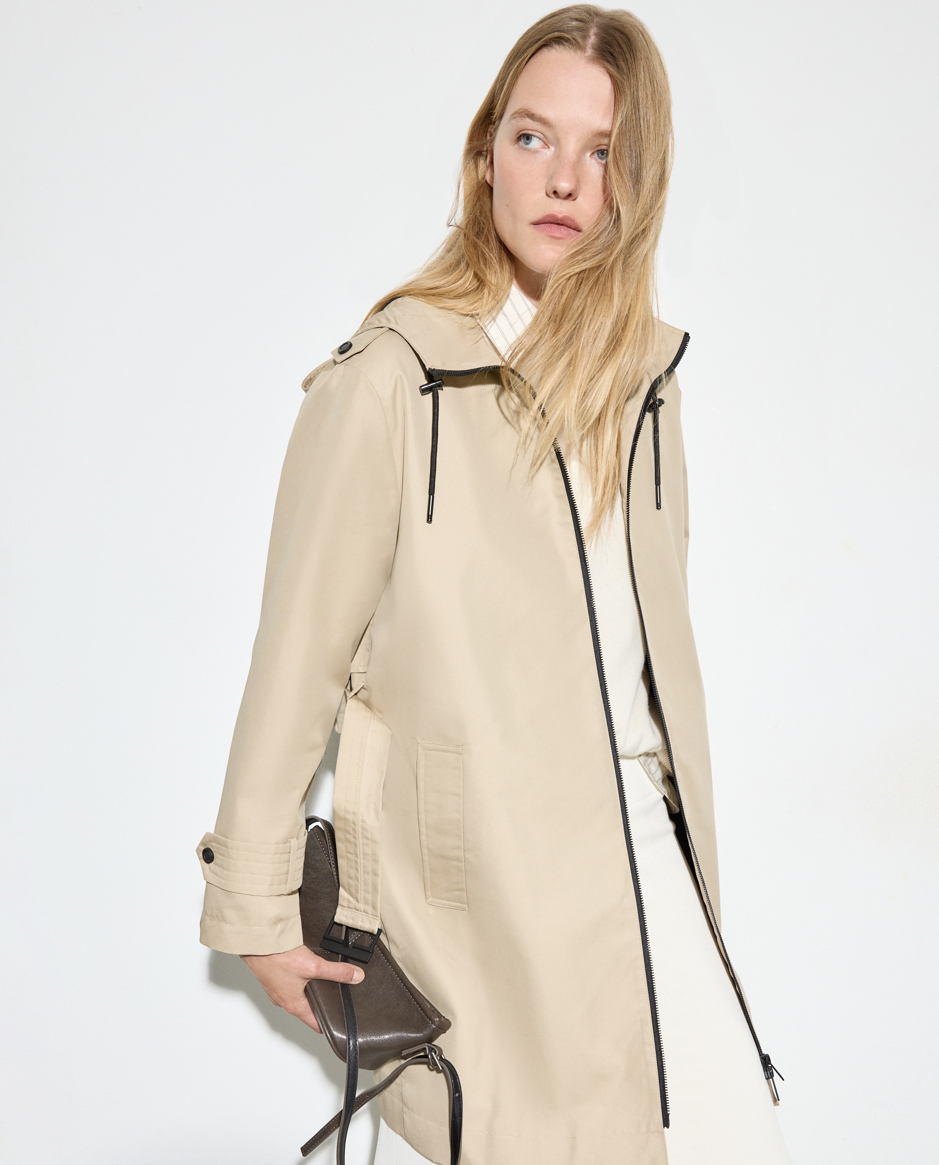 Impermeável Liso Curto Bege-1