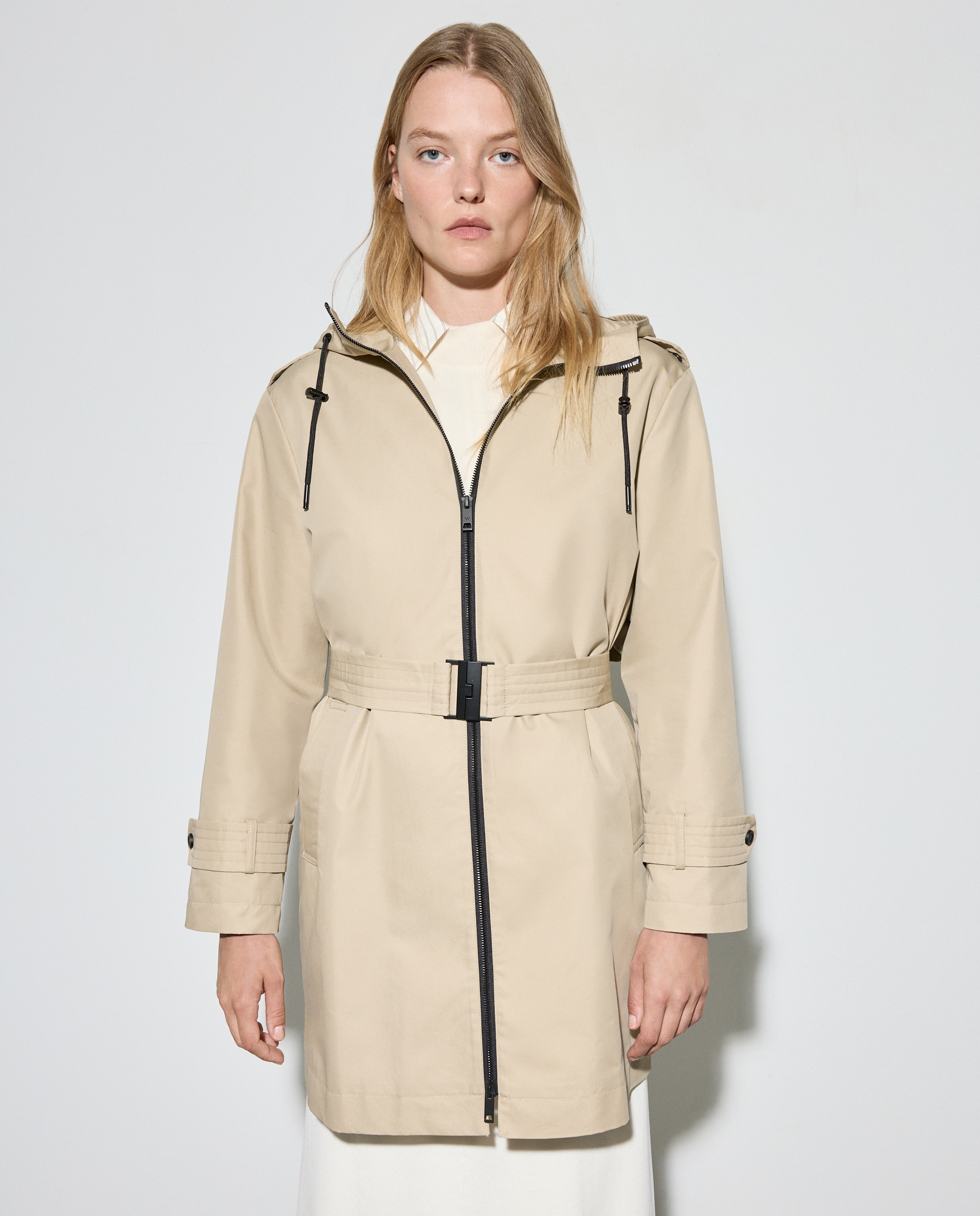 Impermeável Liso Curto Bege-4