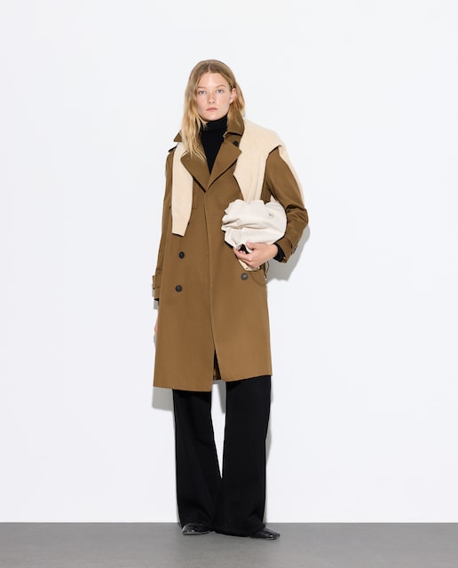 Imagem 0 de Impermeável Liso Comprido