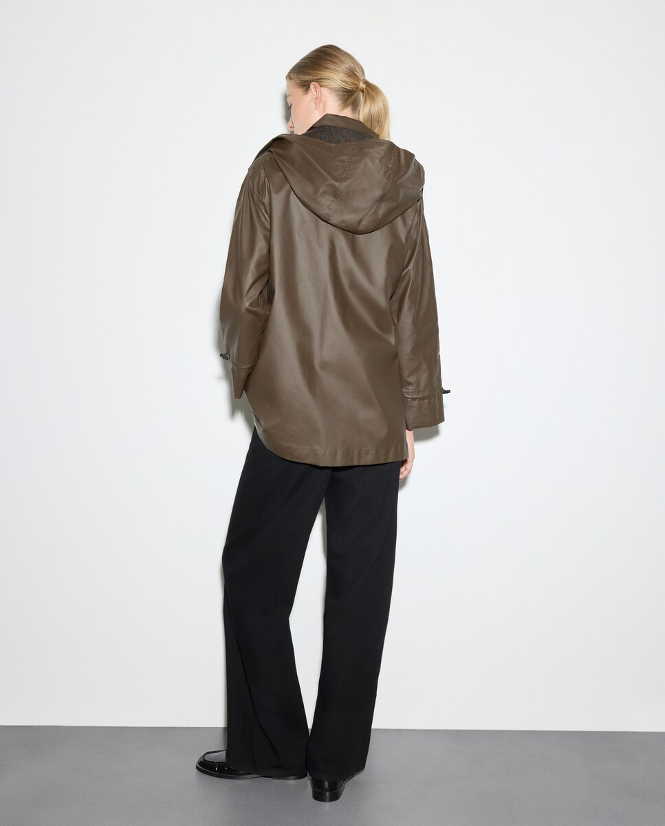 Impermeável Liso Curto Castanho-4