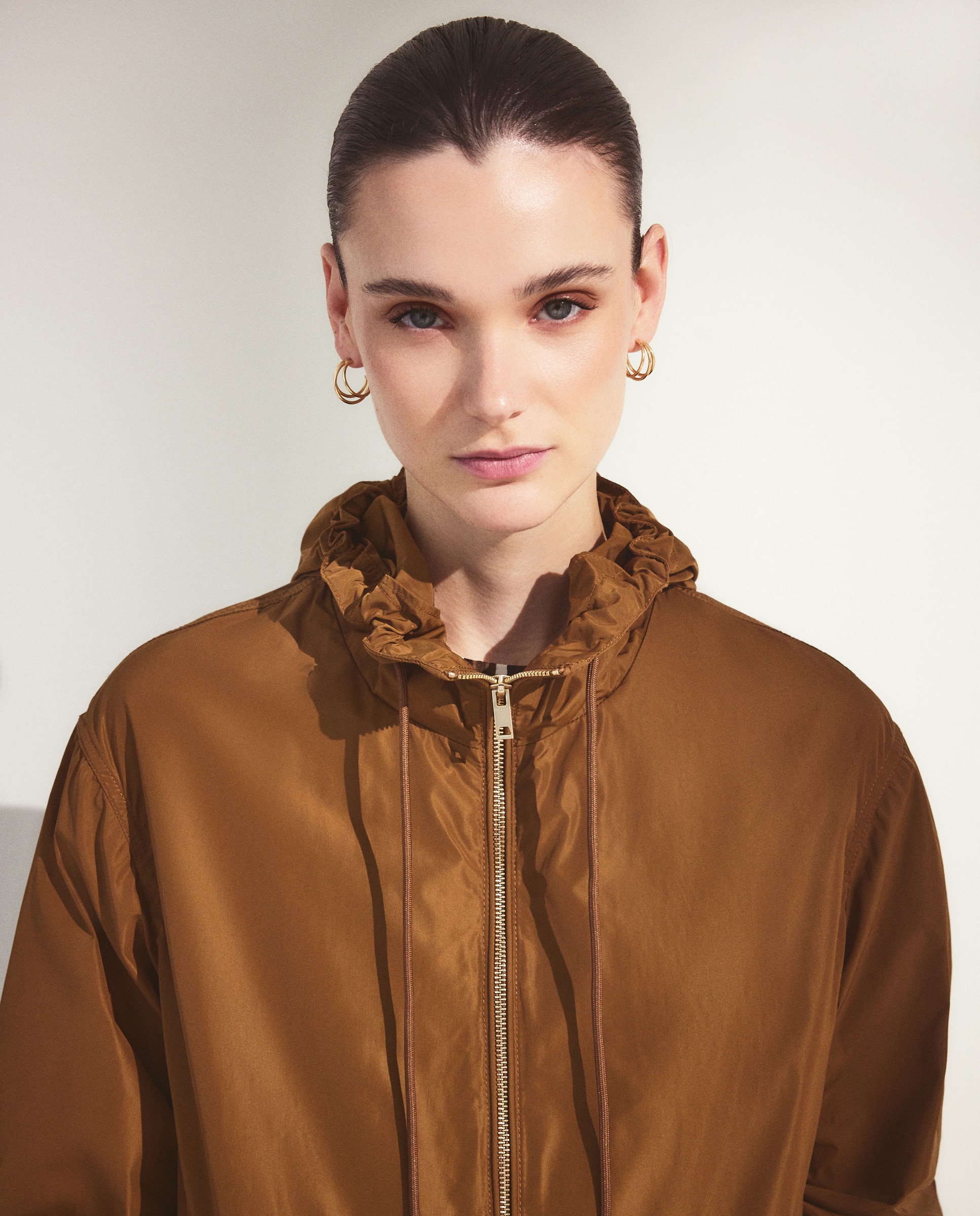 Chubasquero corto de mujer - Woman El Corte Inglés - Marrón Toffee-4