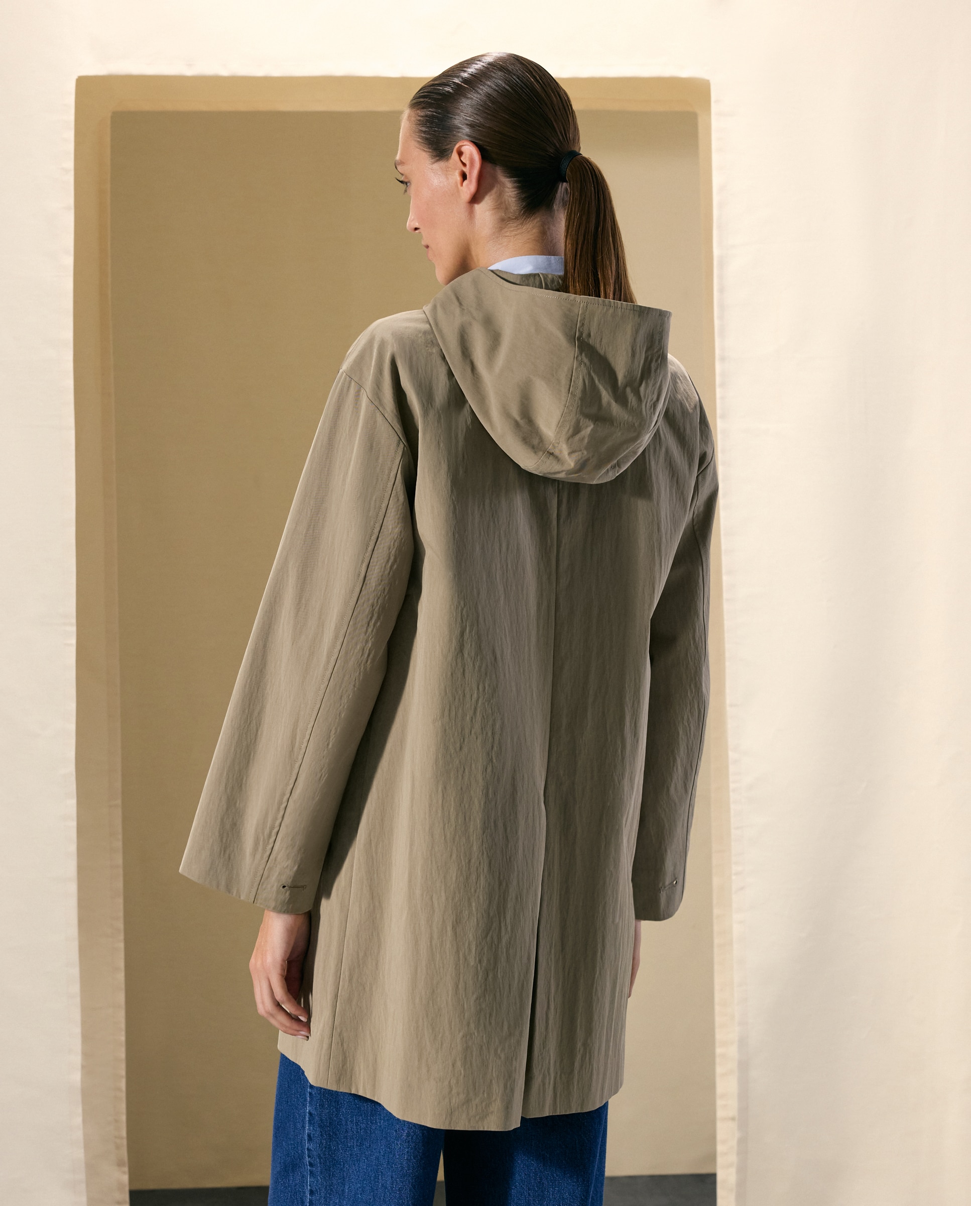 Gabardine Comprida com Capuz 520 Caqui-4