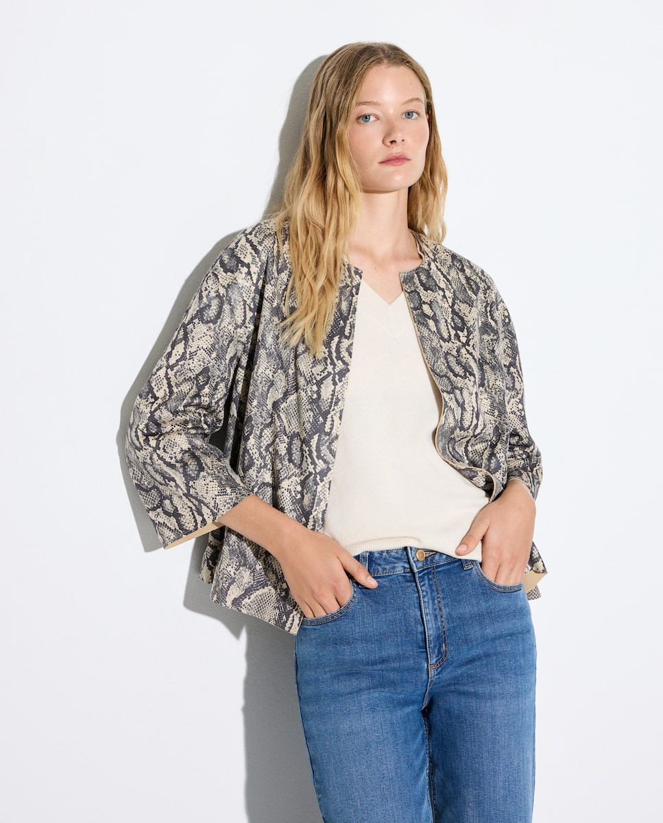 Sobretudo de Camurcina Estampado Preto-2