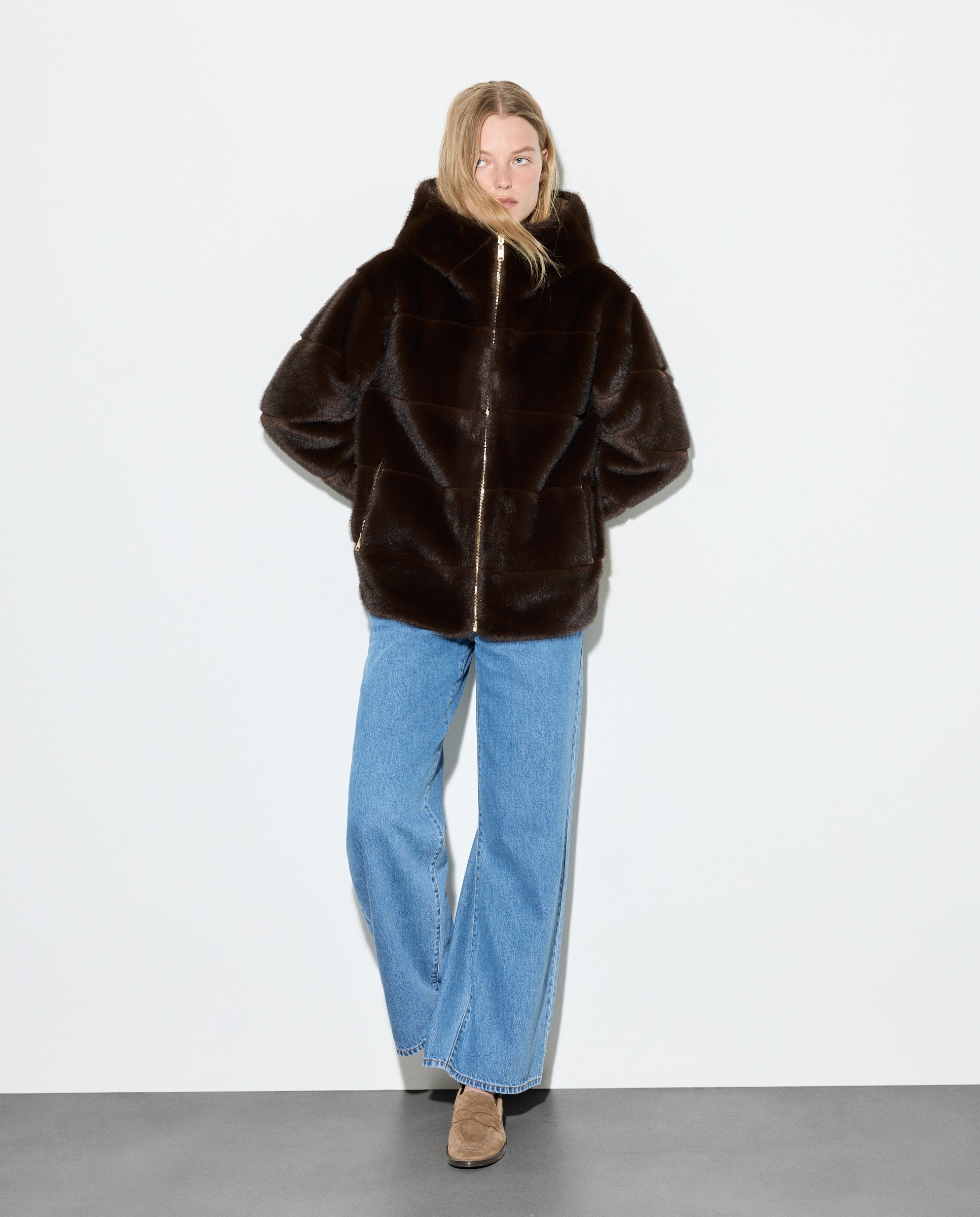 Sobretudo Curto Liso 520 Caqui-1