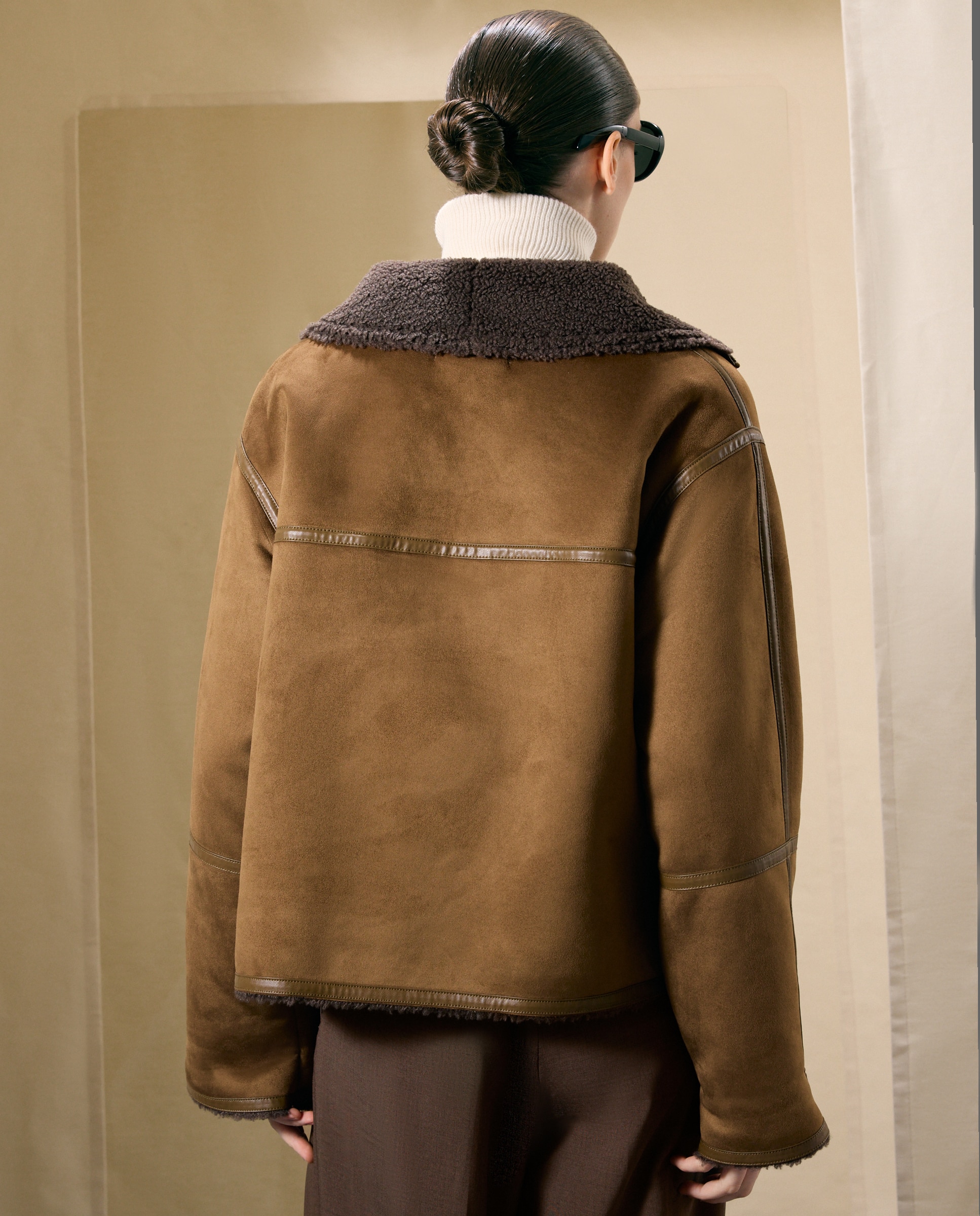 Imagen 3 de Chaquetón de mujer de doble faz con contraste - Woman El Corte Inglés - Marrón Marrón