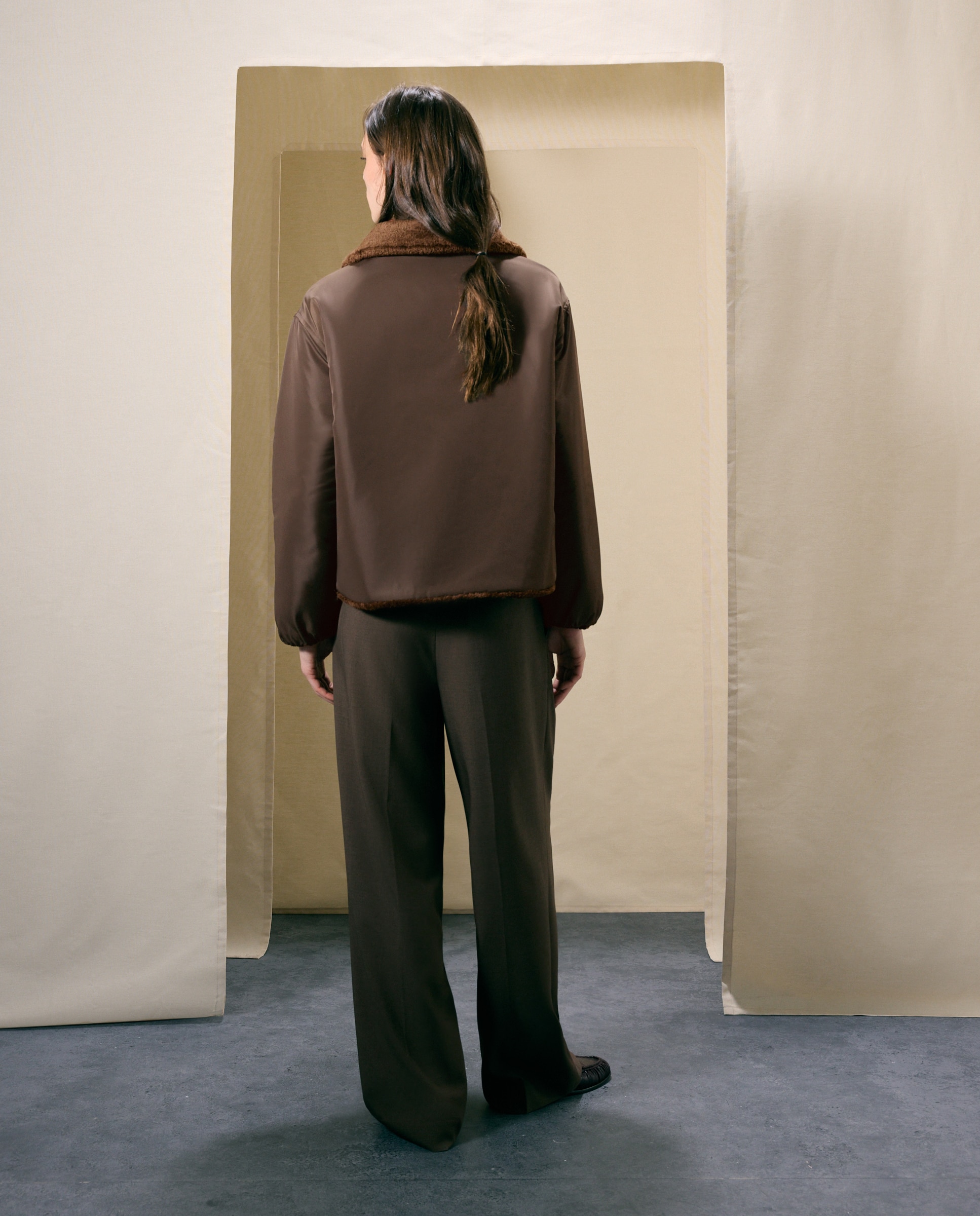 Imagen 3 de Parka corta reversible de mujer - Woman El Corte Inglés - Visón oscuro Visón oscuro