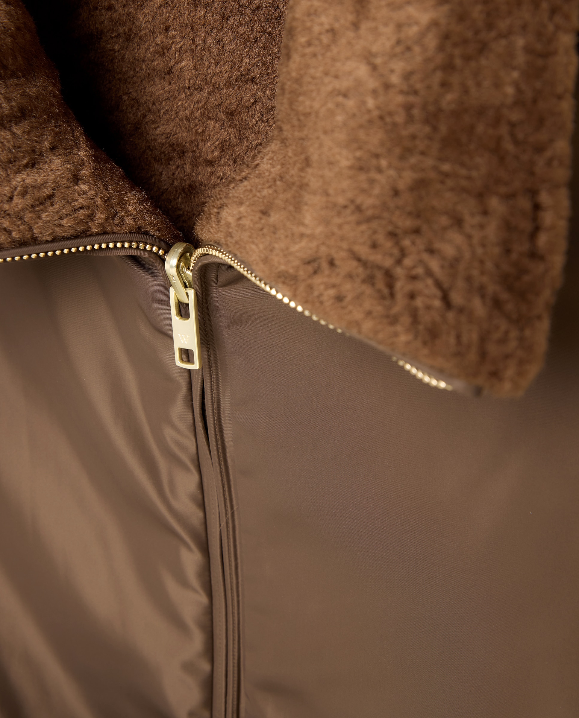 Imagen 6 de Parka corta reversible de mujer - Woman El Corte Inglés - Visón oscuro Visón oscuro