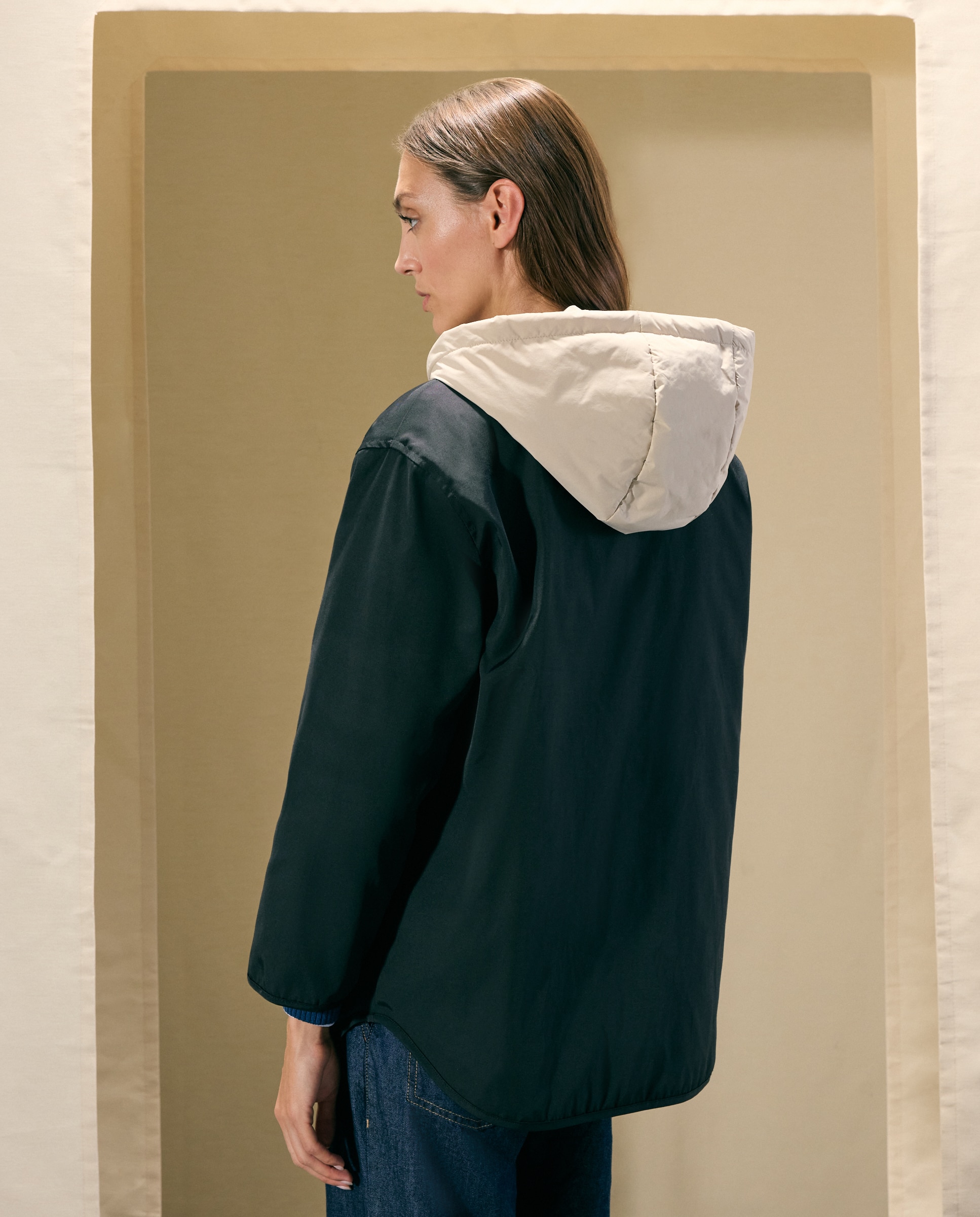 Parka de mujer con capucha y detalles a contraste - Woman El Corte Inglés - Negro Negro-2