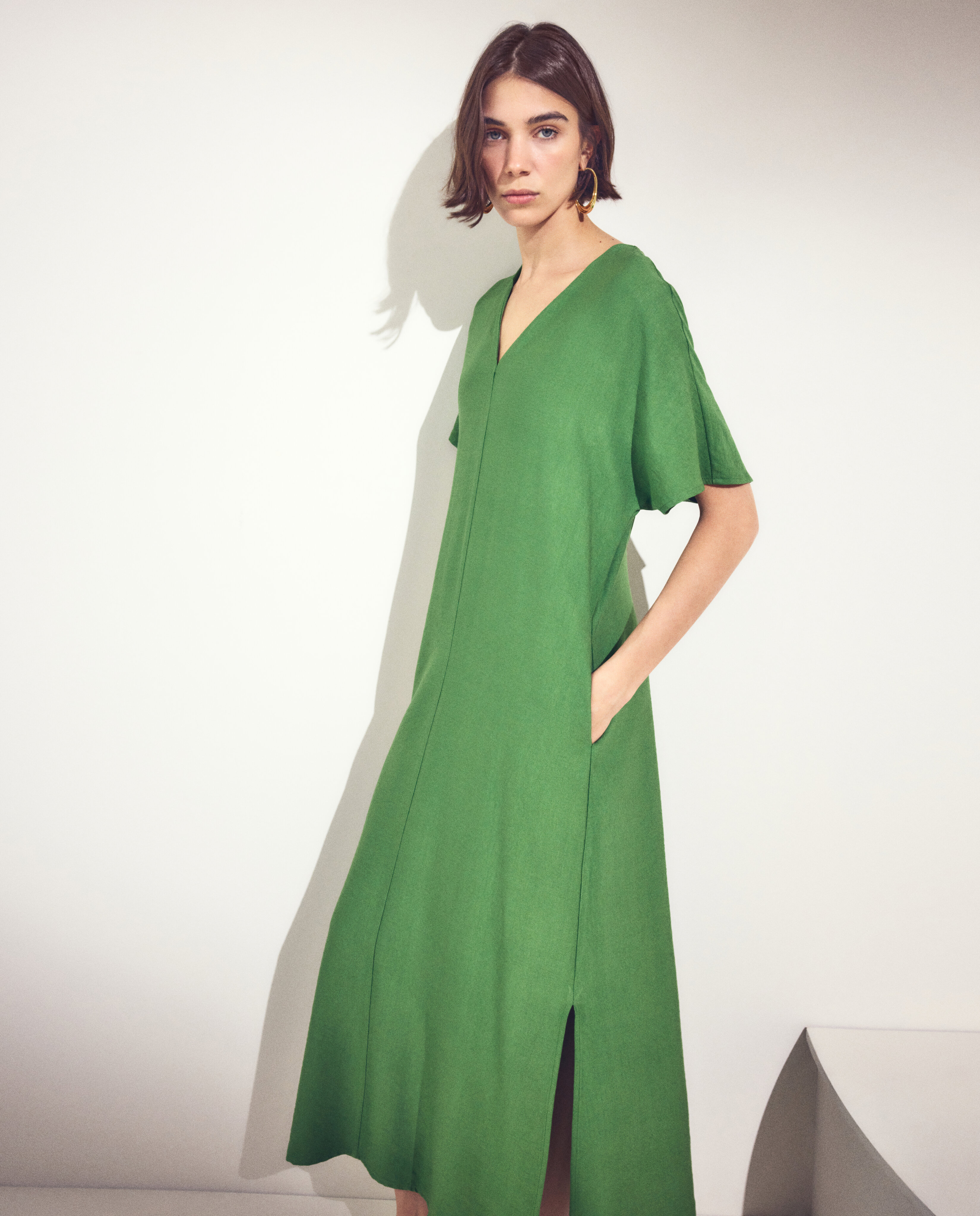 Vestido liso con manga corta - Woman El Corte Inglés - 120 Crudo Pistacho-2