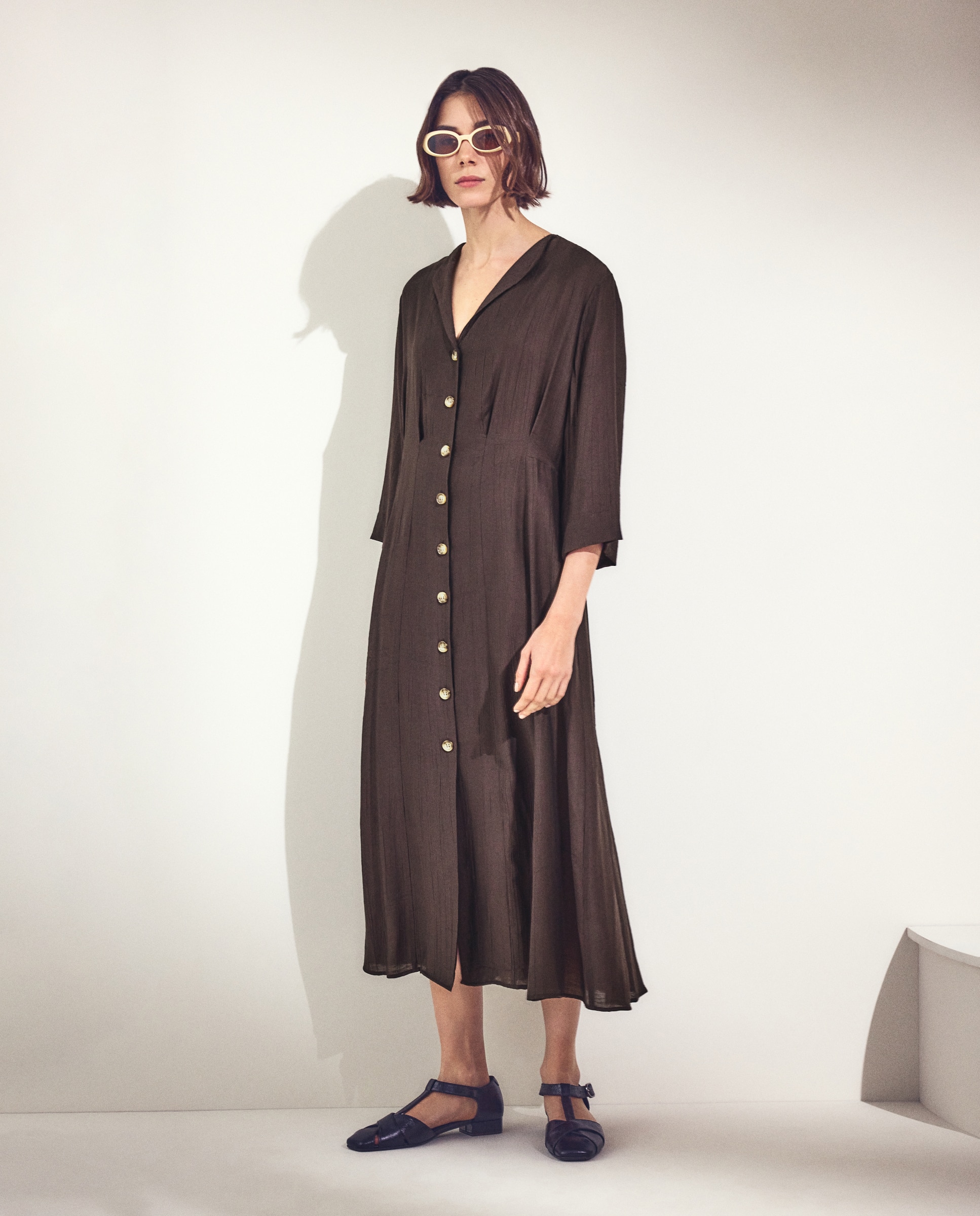 Vestido liso de manga corta de mujer - Woman El Corte Inglés - Azafrán Chocolate-2