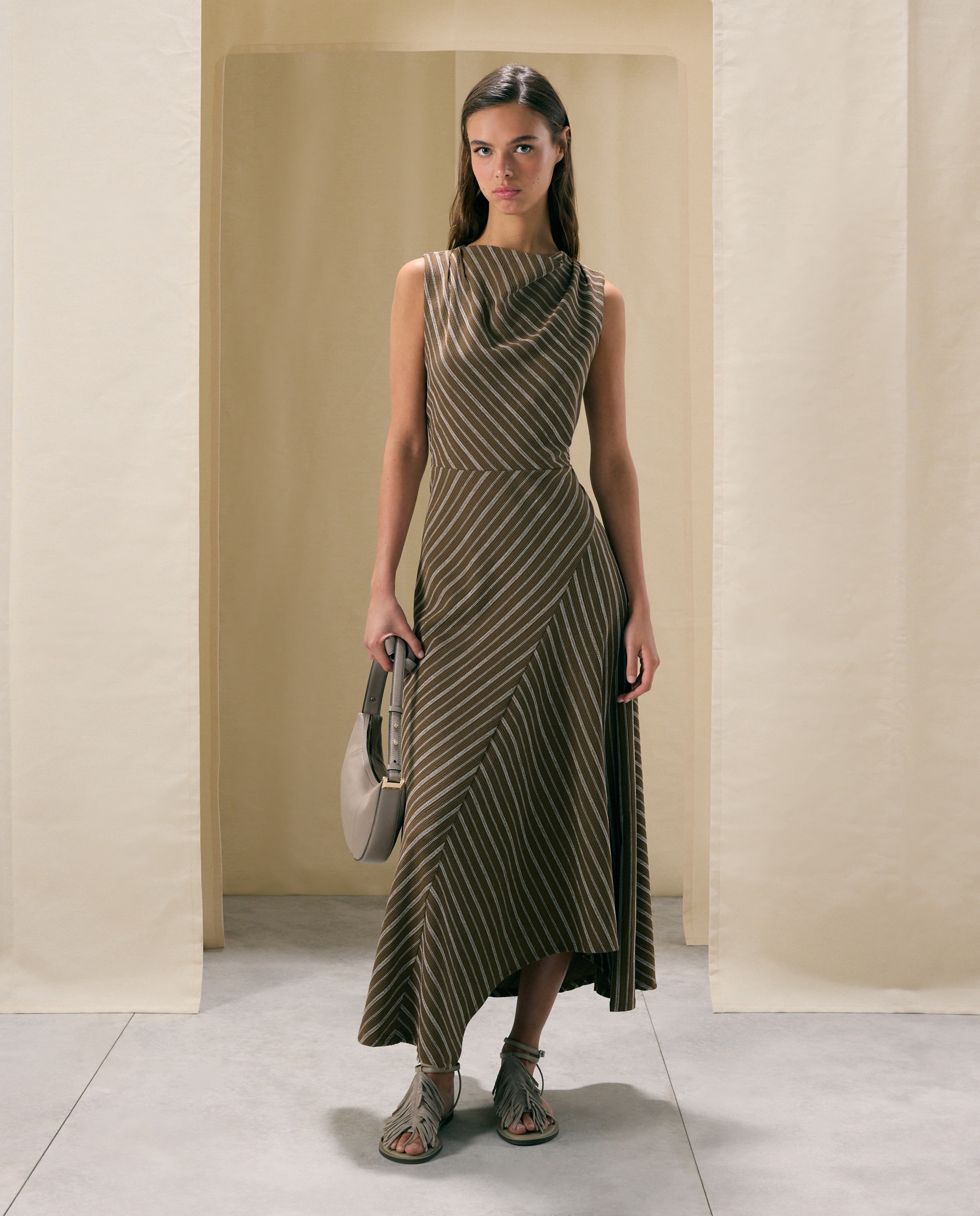 Vestido sin mangas con frunce asimétrico de mujer - Woman El Corte Inglés - Verde Verde-2