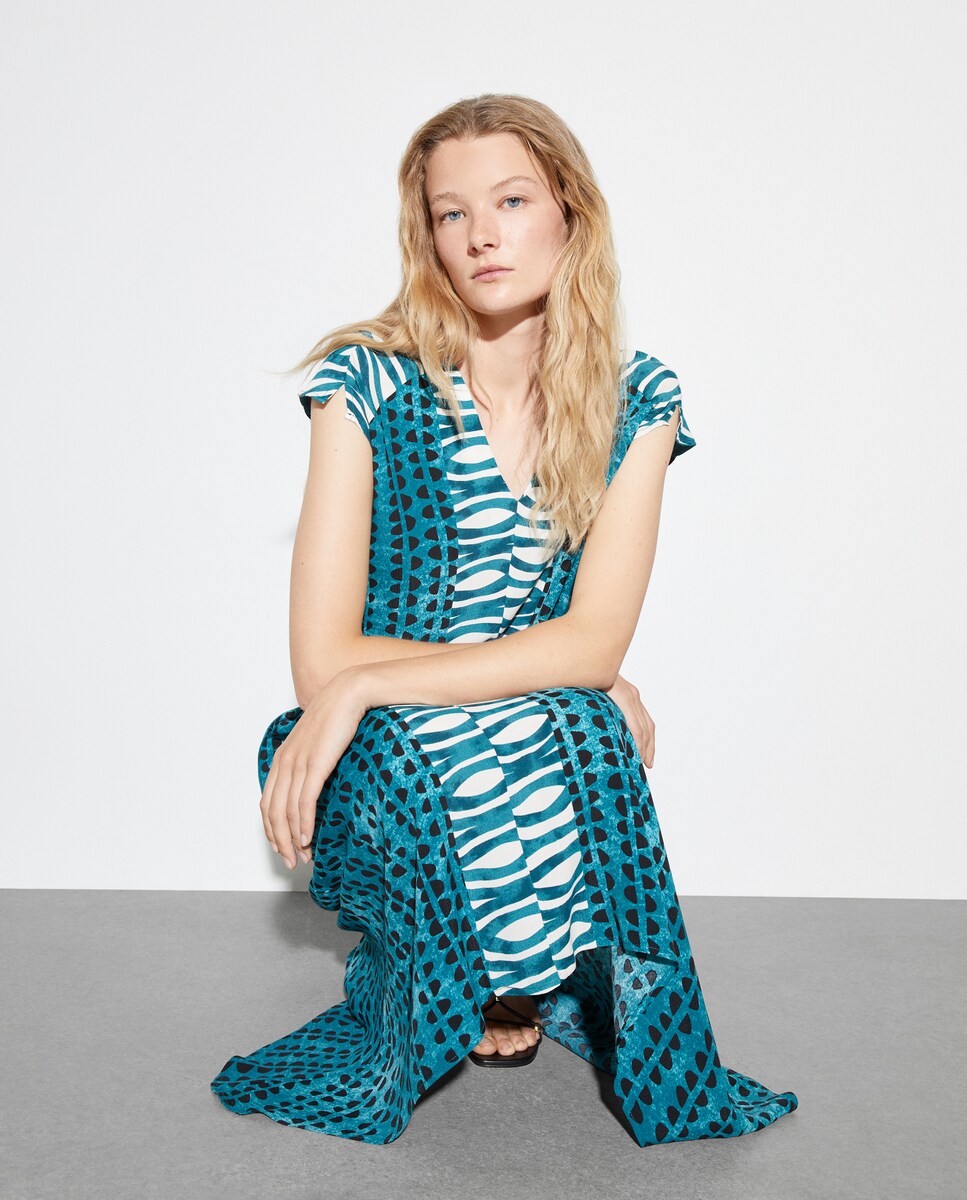 Vestido Comprido sem Mangas e com Estampado Verde-2