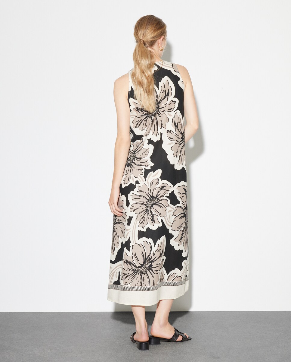 Vestido sem Mangas Comprido com Estampado Preto-3