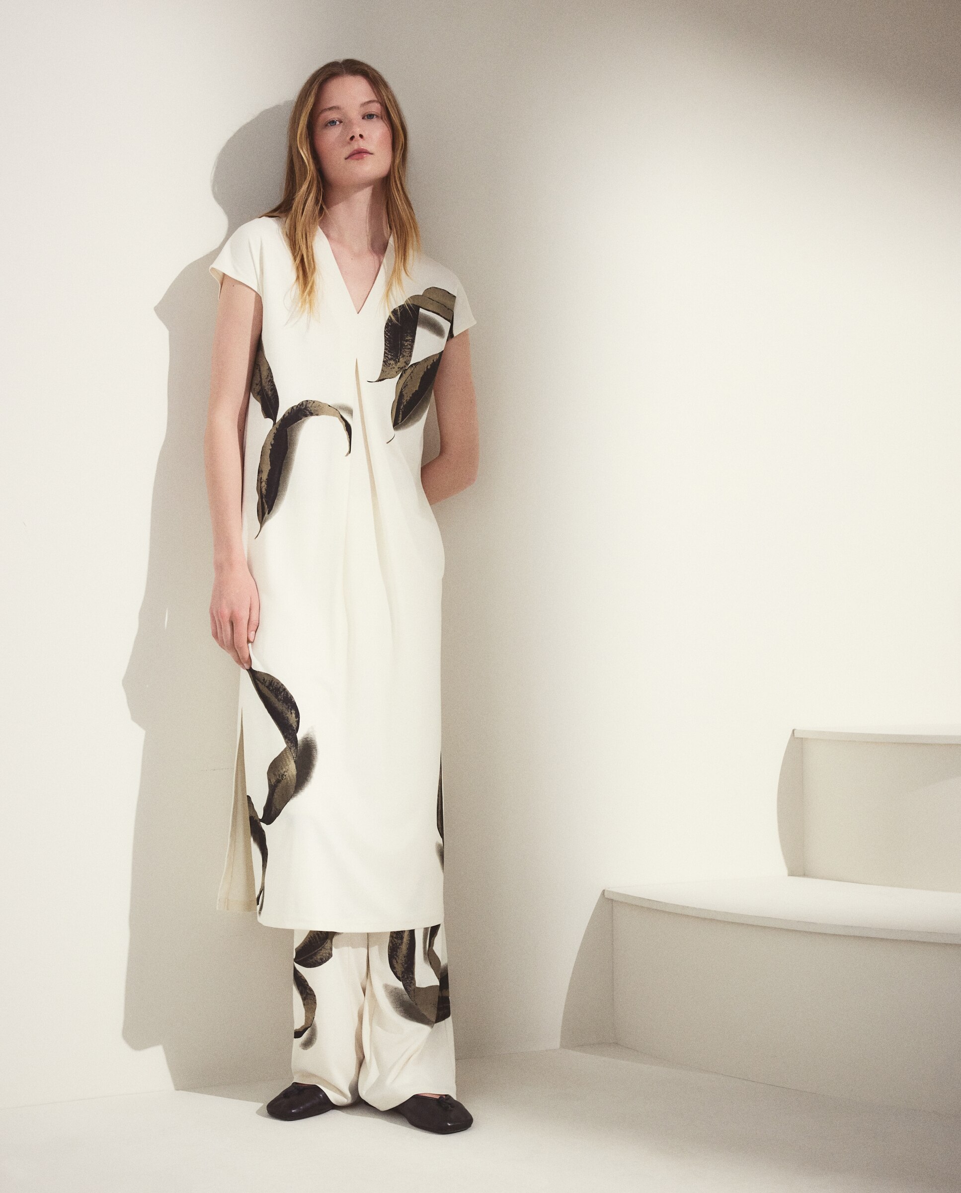 Imagem 0 de Vestido com Estampado Posicional