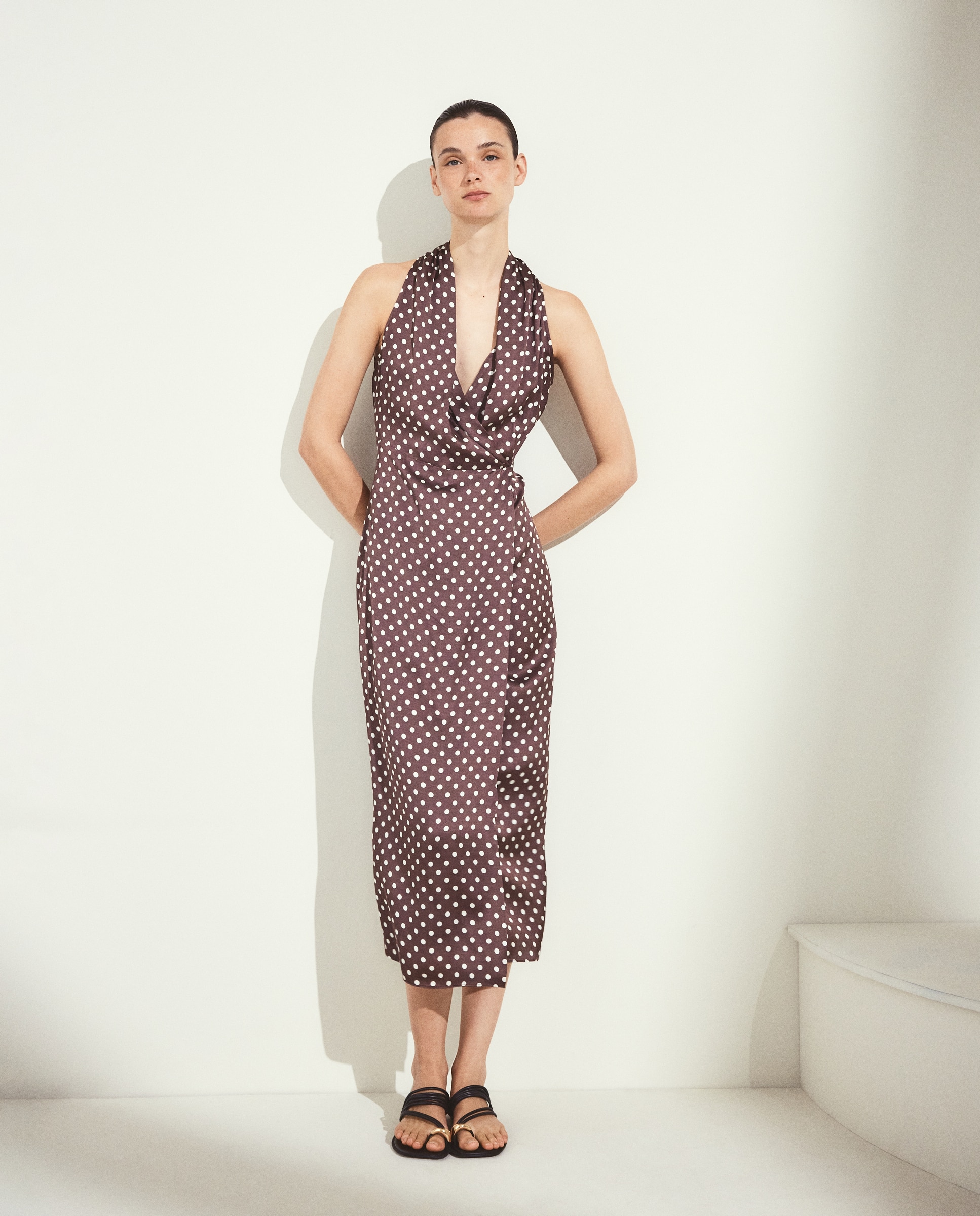 Vestido de Gola Halter com Estampado Branco-1