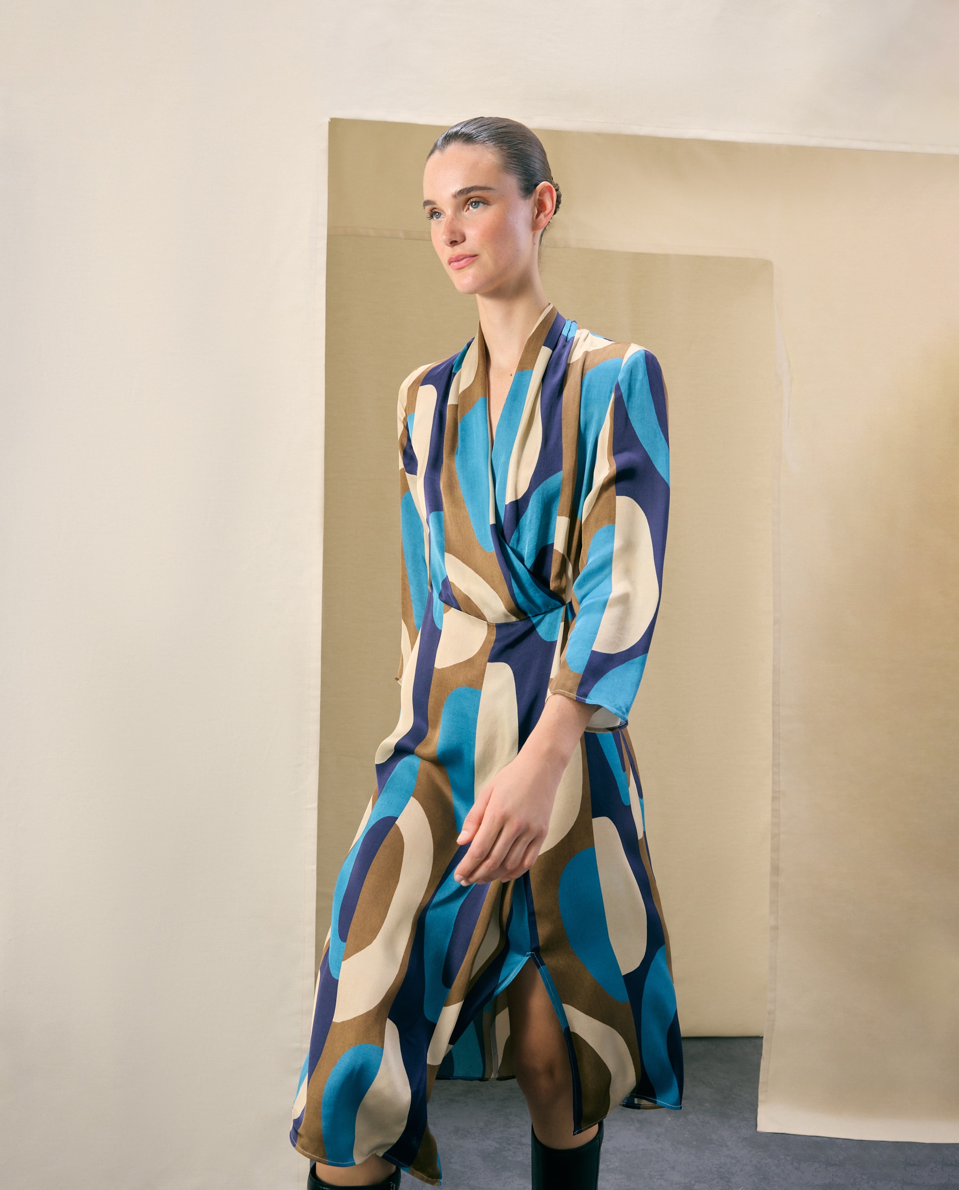 Imagen 0 de Vestido estampado posicional óvalos Azul