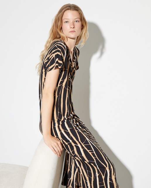 Imagem 0 de Vestido de Malha com Nó no Peito